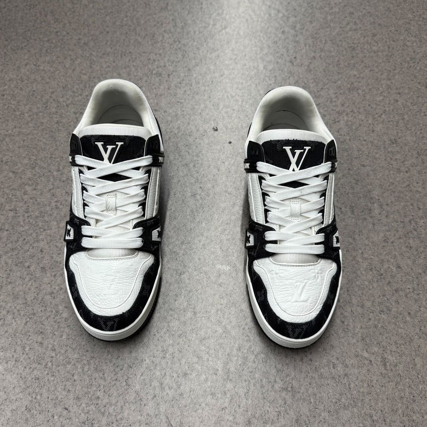 Louis Vuitton Louis Vuitton Training Denim Black Lowtop Sneakers 8 Men Size US 8 / EU 41 - 8 Thumbnail