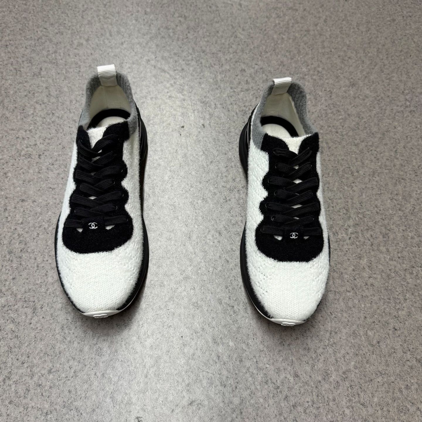 Chanel Chanel Black Lowtop Sneakers 8.5 Men Size US 8.5 / EU 41-42 - 5 Thumbnail