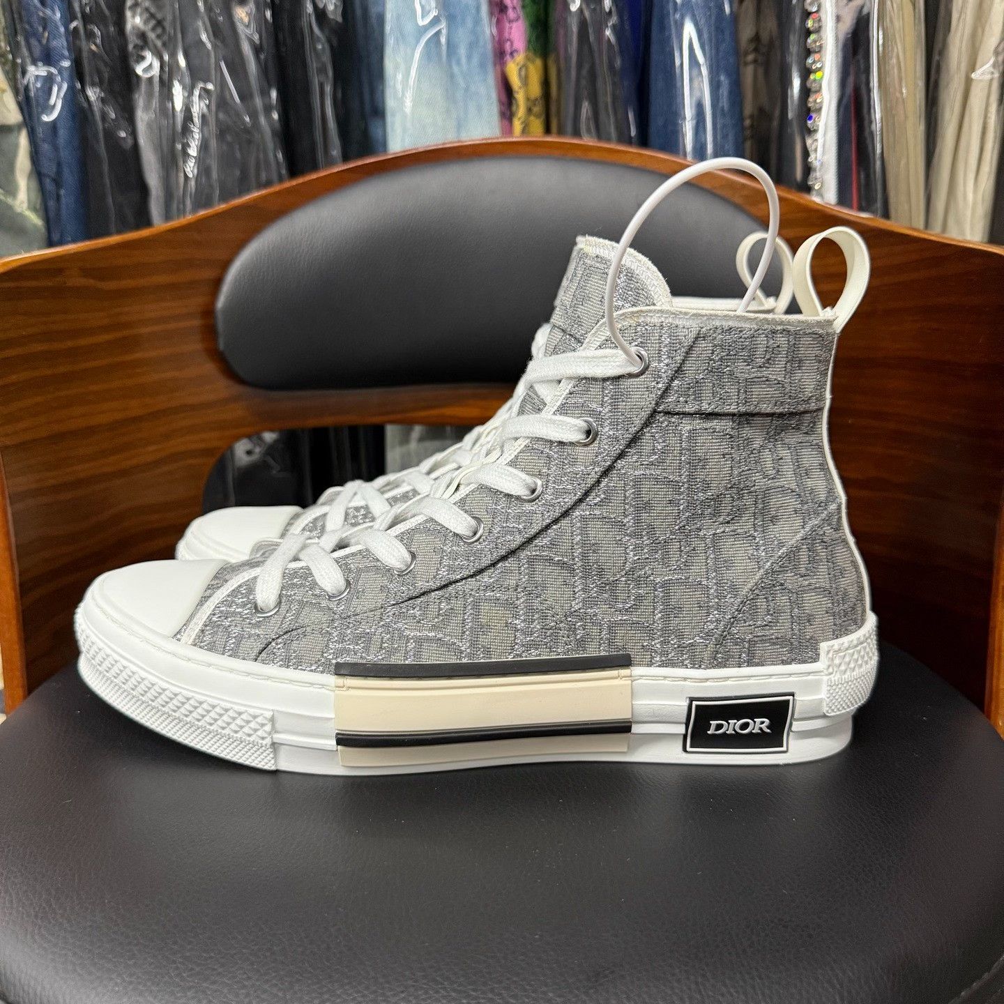 Dior Dior Gray Hitop Sneakers 9 Men Size US 9 / EU 42 - 6 Thumbnail
