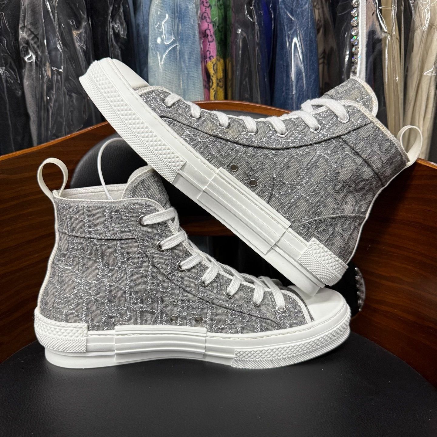 Dior Dior Gray Hitop Sneakers 9 Men Size US 9 / EU 42 - 7 Thumbnail
