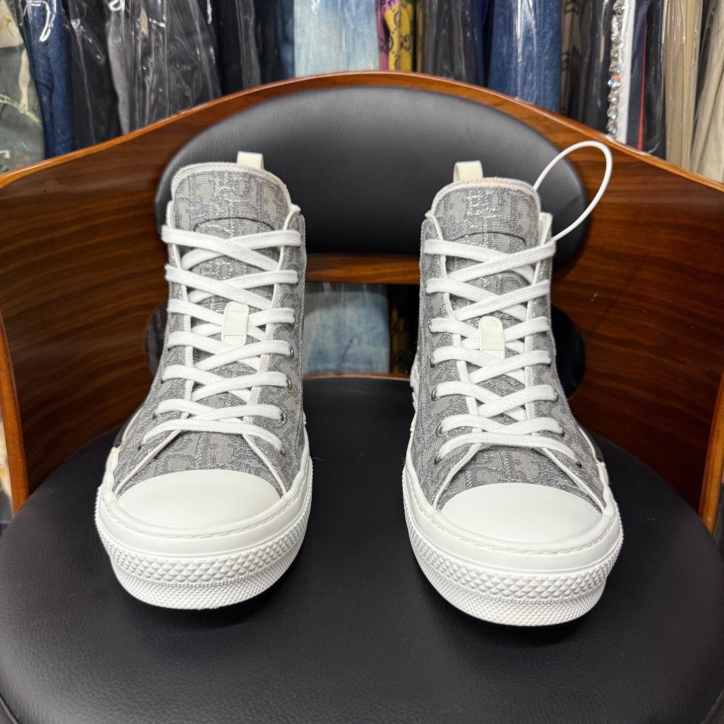 Dior Dior Gray Hitop Sneakers 9 Men Size US 9 / EU 42 - 2 Thumbnail