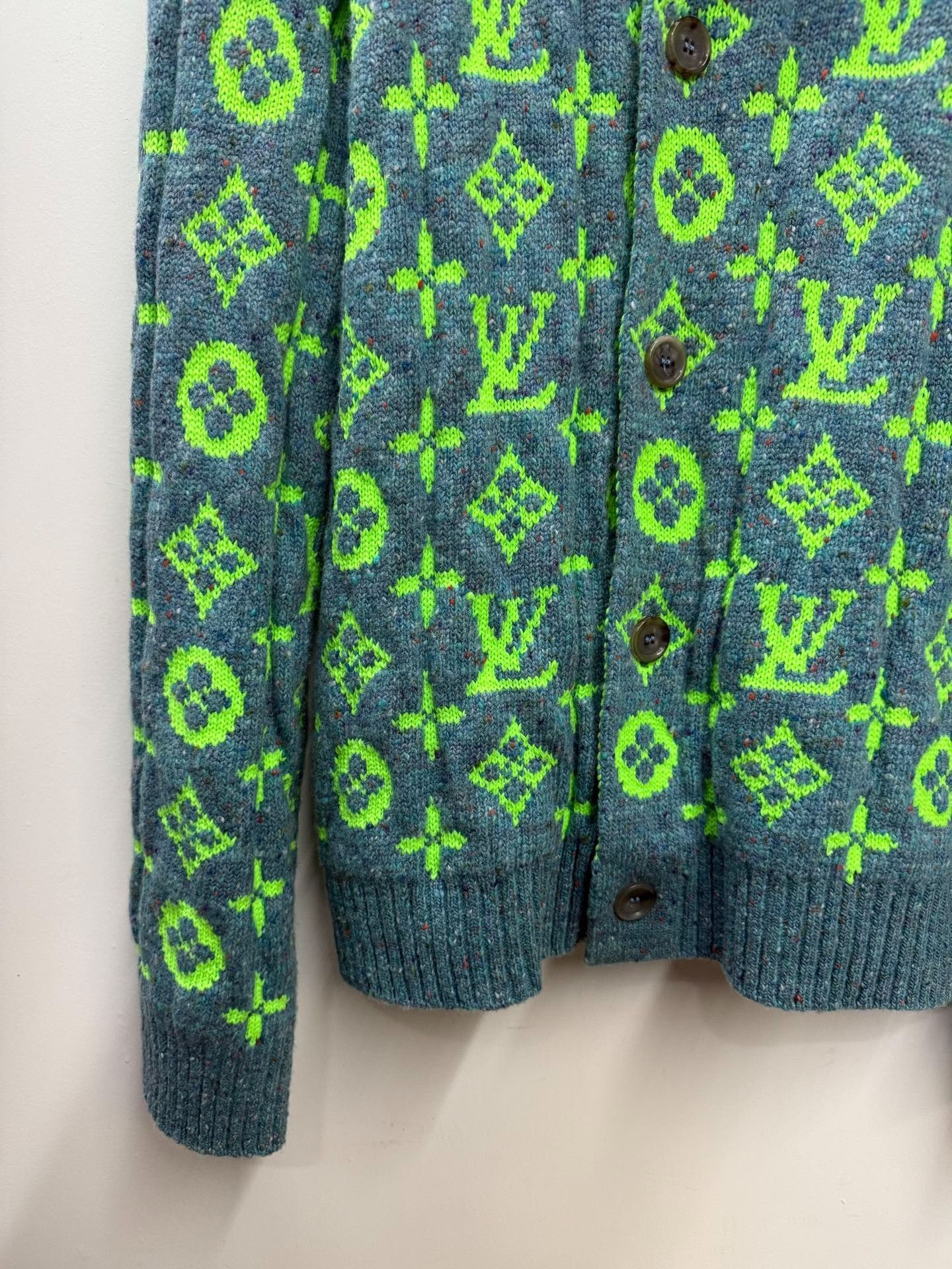 Louis Vuitton Louis Vuitton Wool Sweater xxl Men Size US XXL / EU 58 / 5 - 3 Thumbnail