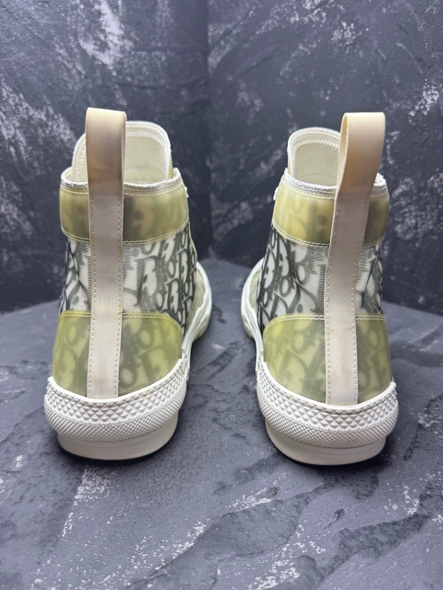 Dior Dior White Hitop Sneakers 9 Men Size US 9 / EU 42 - 3 Thumbnail