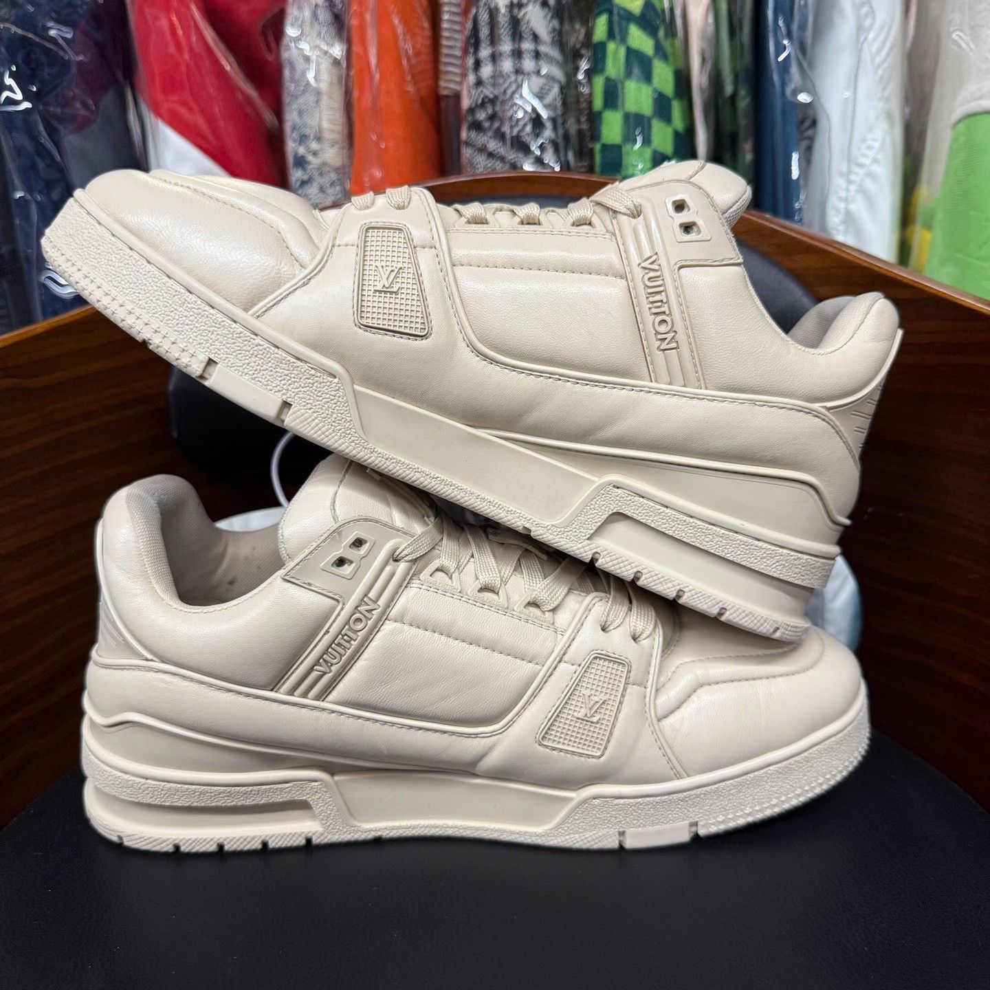 Louis Vuitton Louis Vuitton Training Beige Lowtop Sneakers 9 Men Size US 9 / EU 42 - 7 Thumbnail