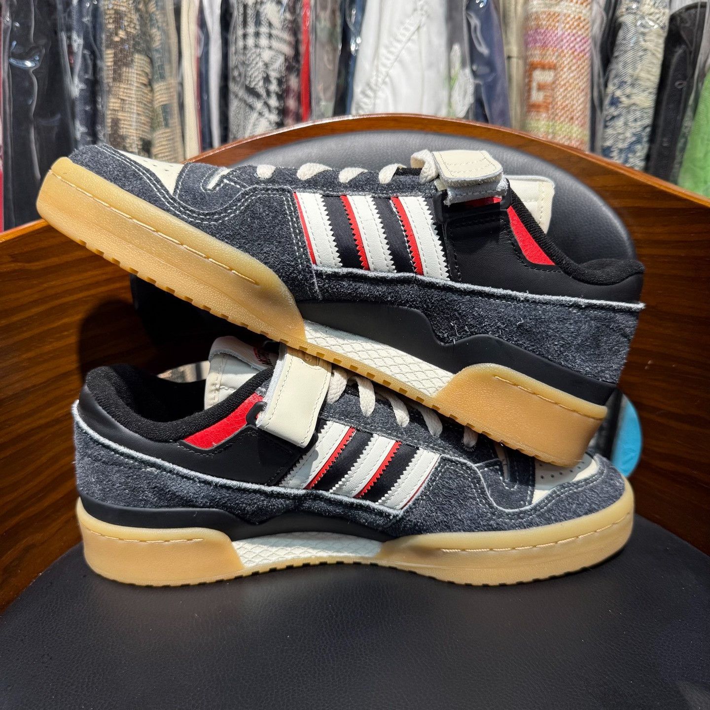 Adidas Adidas Blue Lowtop Sneakers 10.5 Men Size US 10.5 / EU 43-44 - 8 Thumbnail