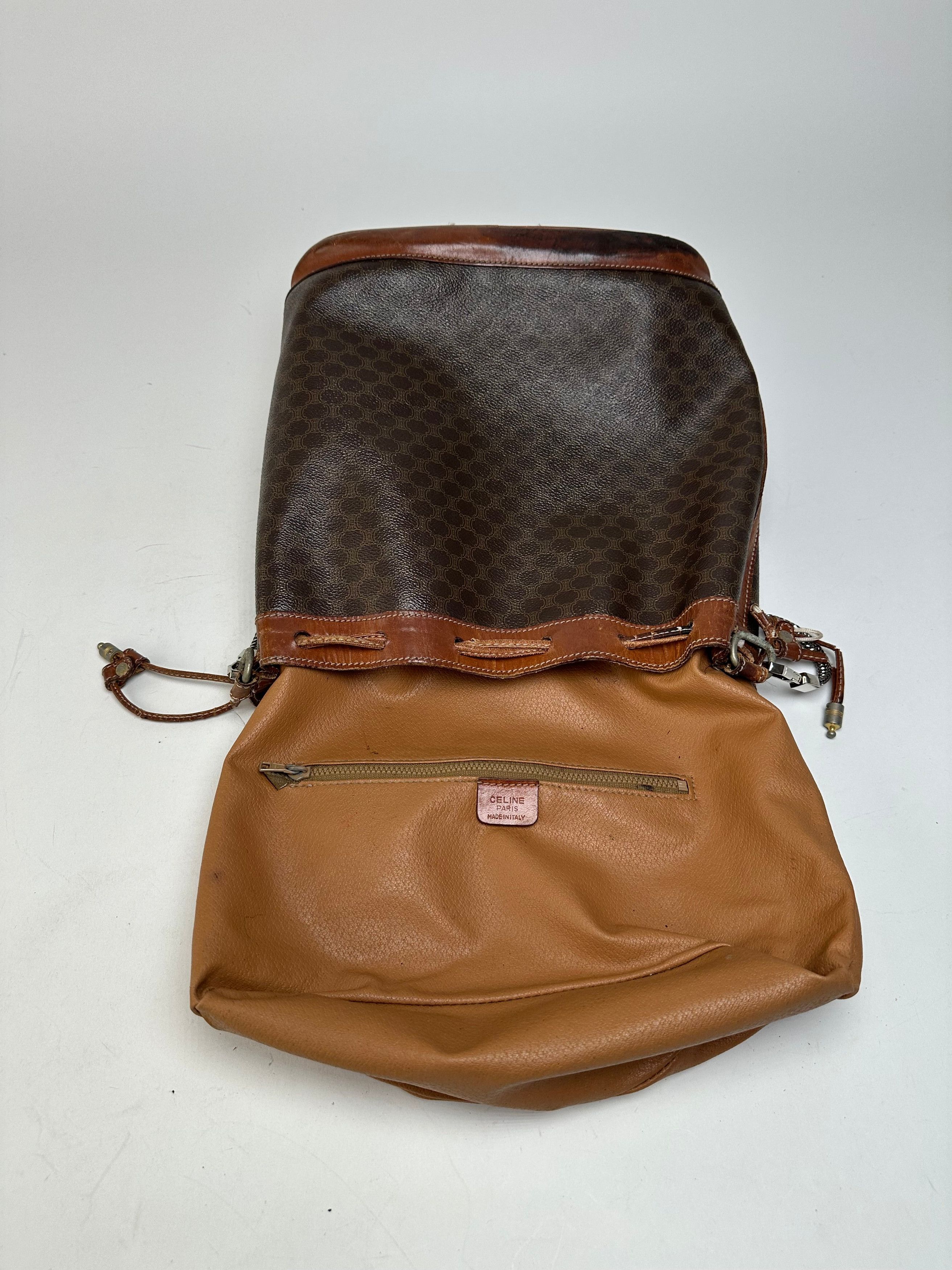 Celine Vintage Triomphe Monogram SEAU Leather Shoulder Bag Brown Size ONE SIZE - 3 Thumbnail