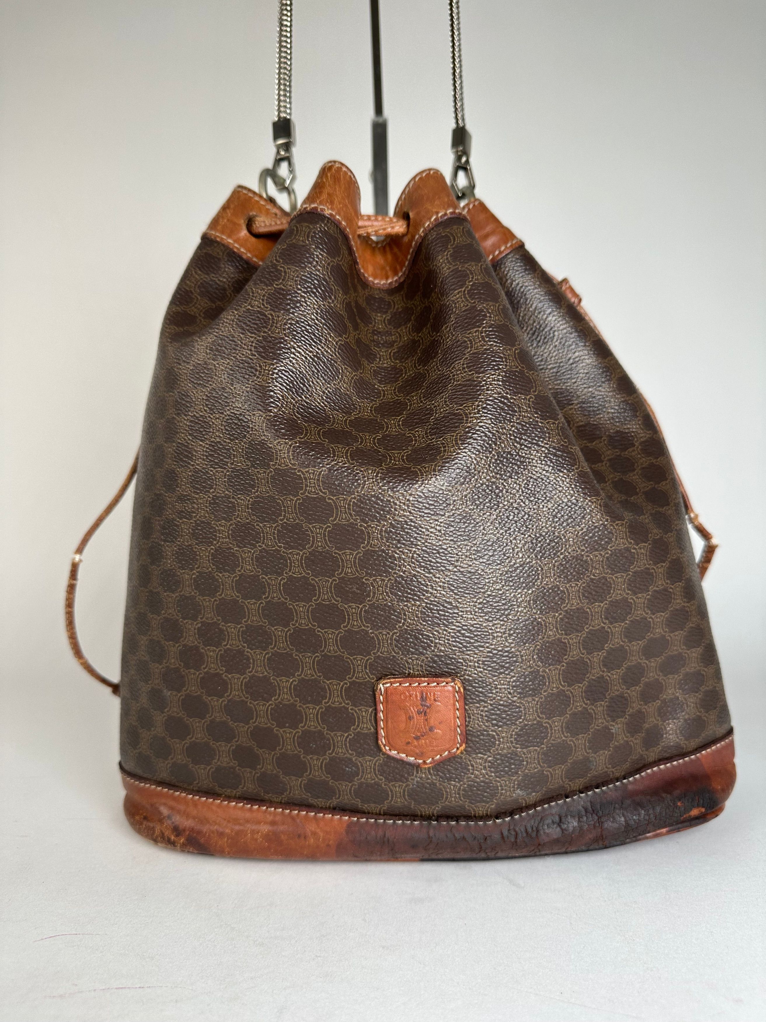 Celine Vintage Triomphe Monogram SEAU Leather Shoulder Bag Brown Size ONE SIZE - 4 Thumbnail