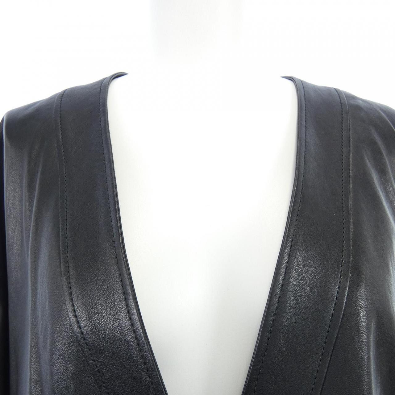 Gucci Gucci Gucci FRAGOR AMORIS JARDIN D'HIVER Lambskin Jacket Leather Outerwear 554594 XNABL DUTY FREE for USA Size ONE SIZE - 5 Thumbnail