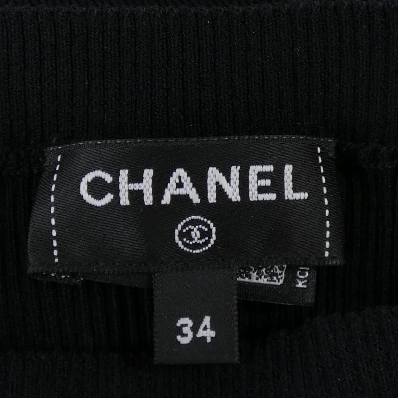 Chanel Chanel Chanel Knit Top Textile Tops P77073K11121 DUTY FREE for USA Size ONE SIZE - 5 Thumbnail