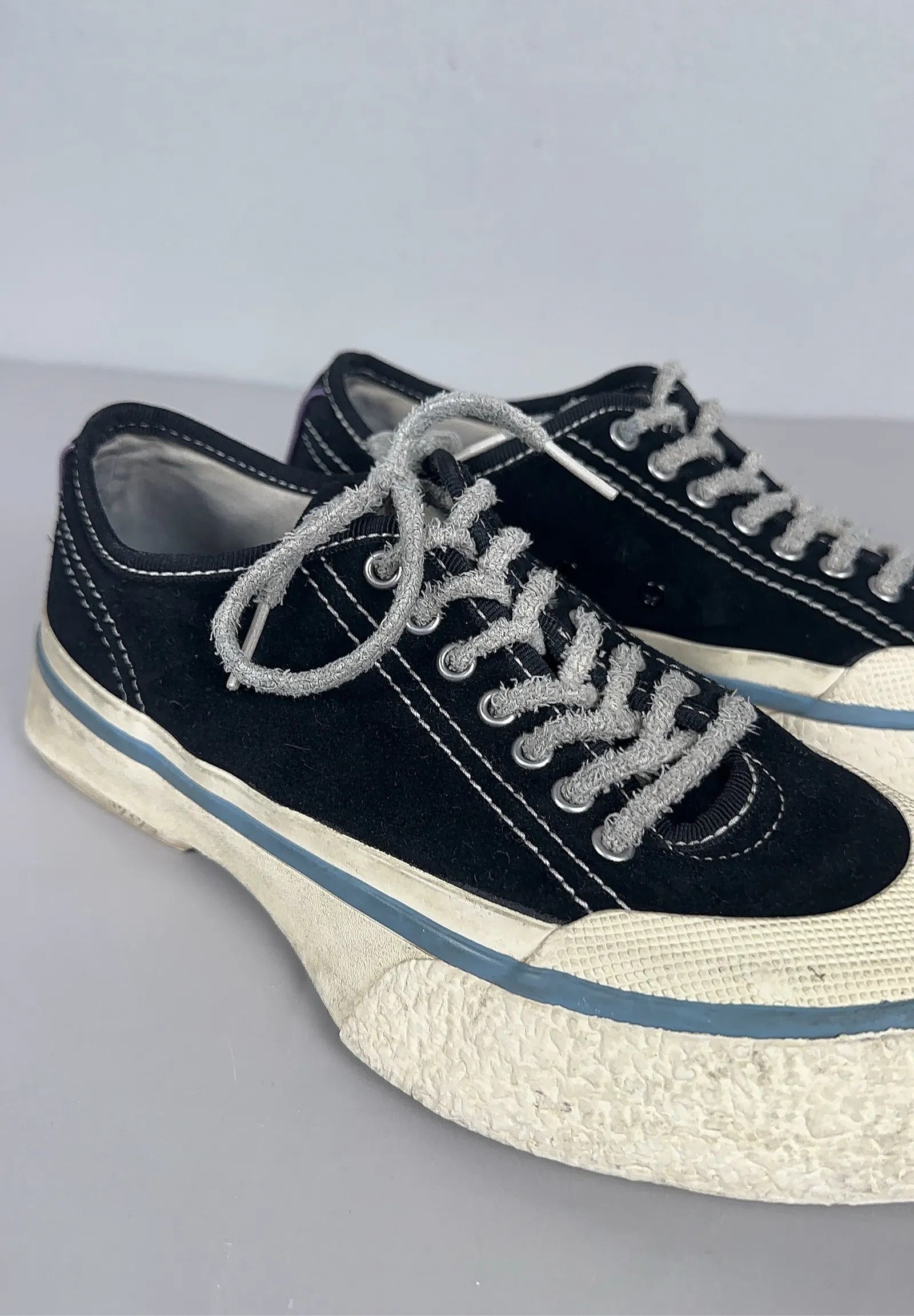 Eytys Eytys Laguna Suede Sneakers Size US 8 / IT 38 - 9 Thumbnail