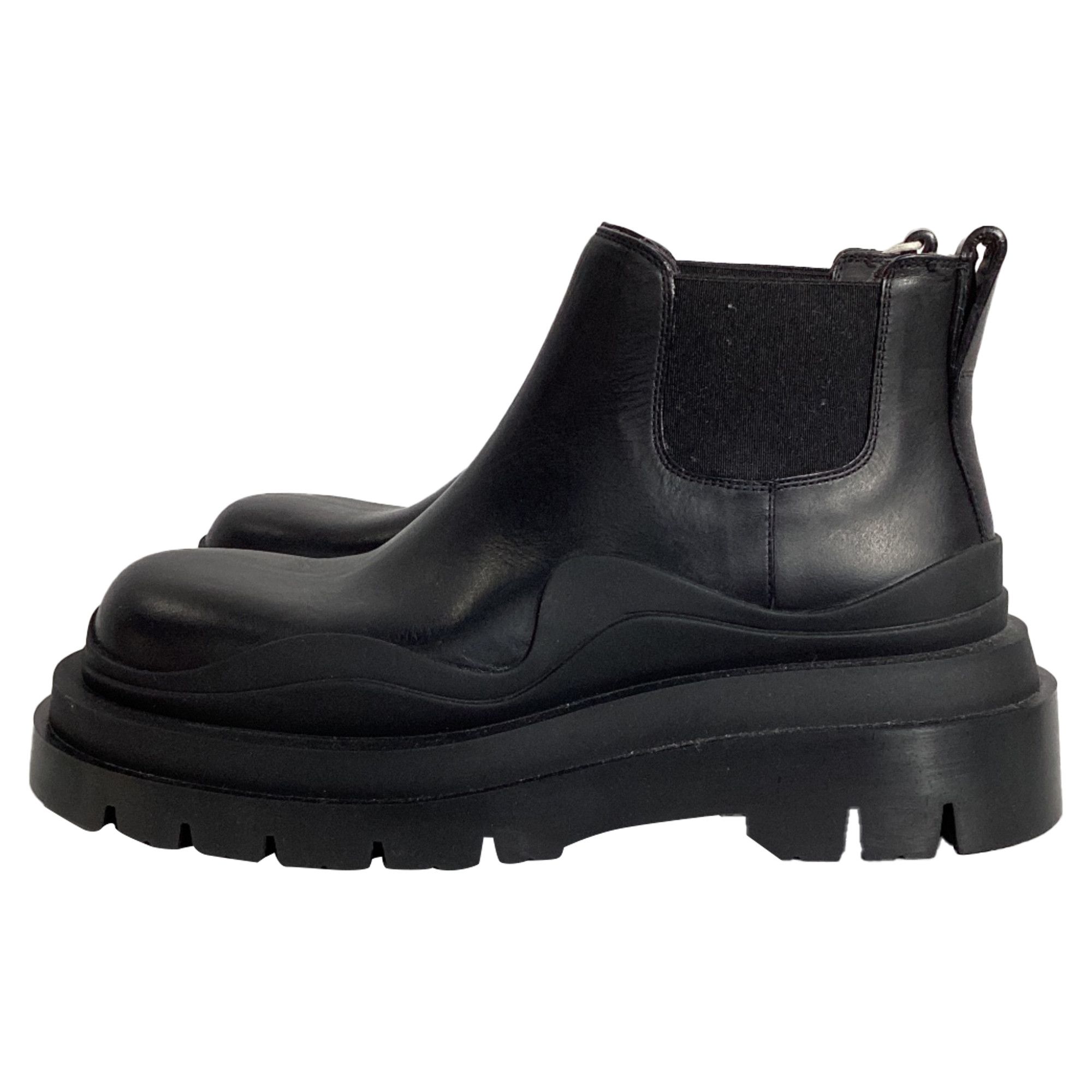 Bottega Veneta Bottega Veneta Tire Ankle Chelsea Boots in Black Calf Leath Size US 8.5 / IT 38.5 - 4 Thumbnail