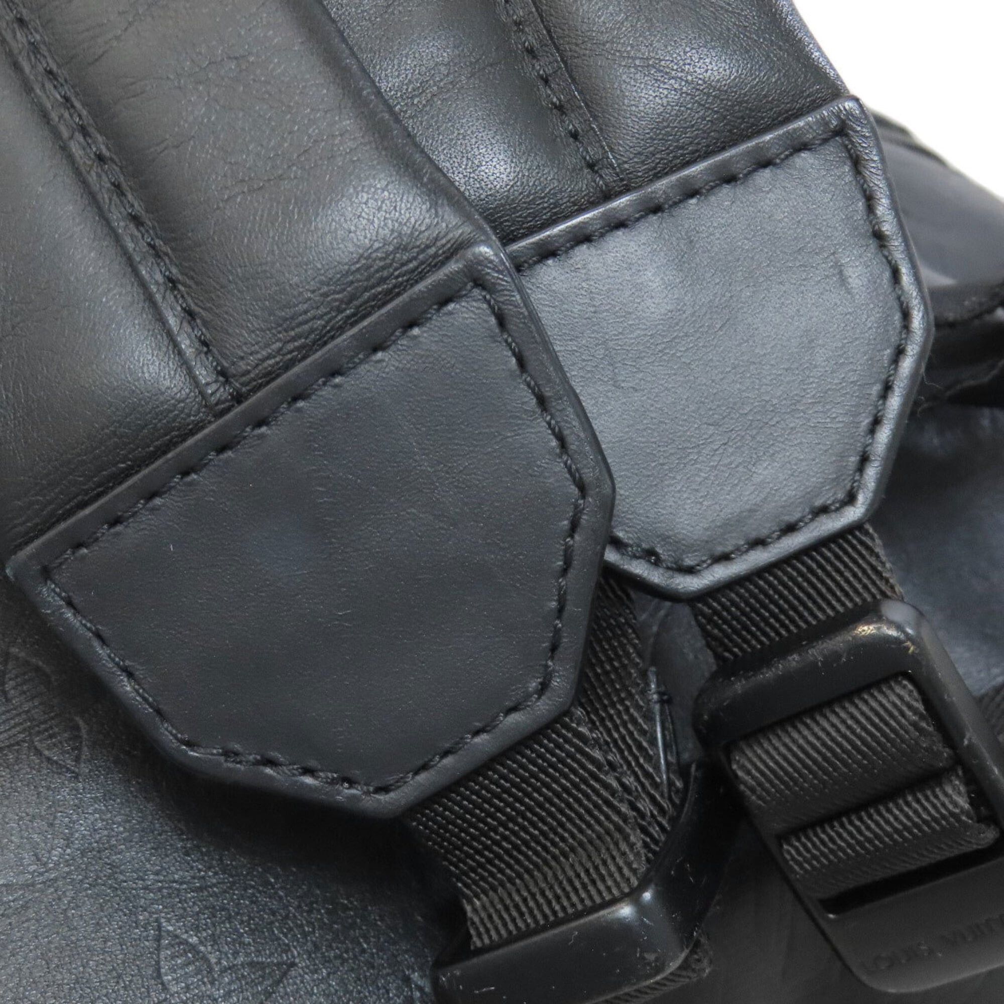 Louis Vuitton Louis Vuitton M43680 Discovery Backpack, Monogram Shadow, Women's. Size ONE SIZE - 21 Thumbnail