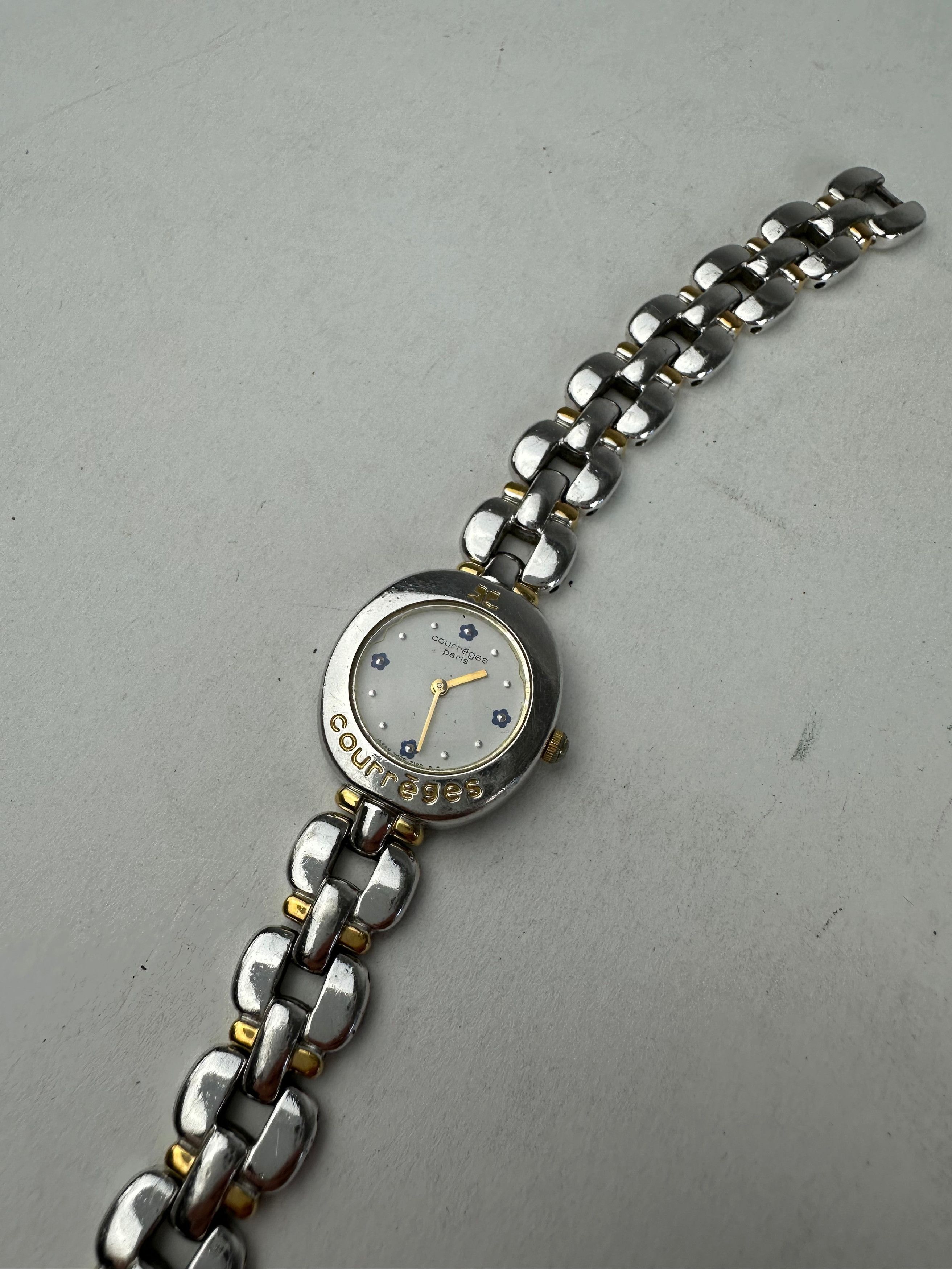 Courreges Vintage Gold Plated Steel Quartz Watch Silver Gold Size ONE SIZE - 3 Thumbnail