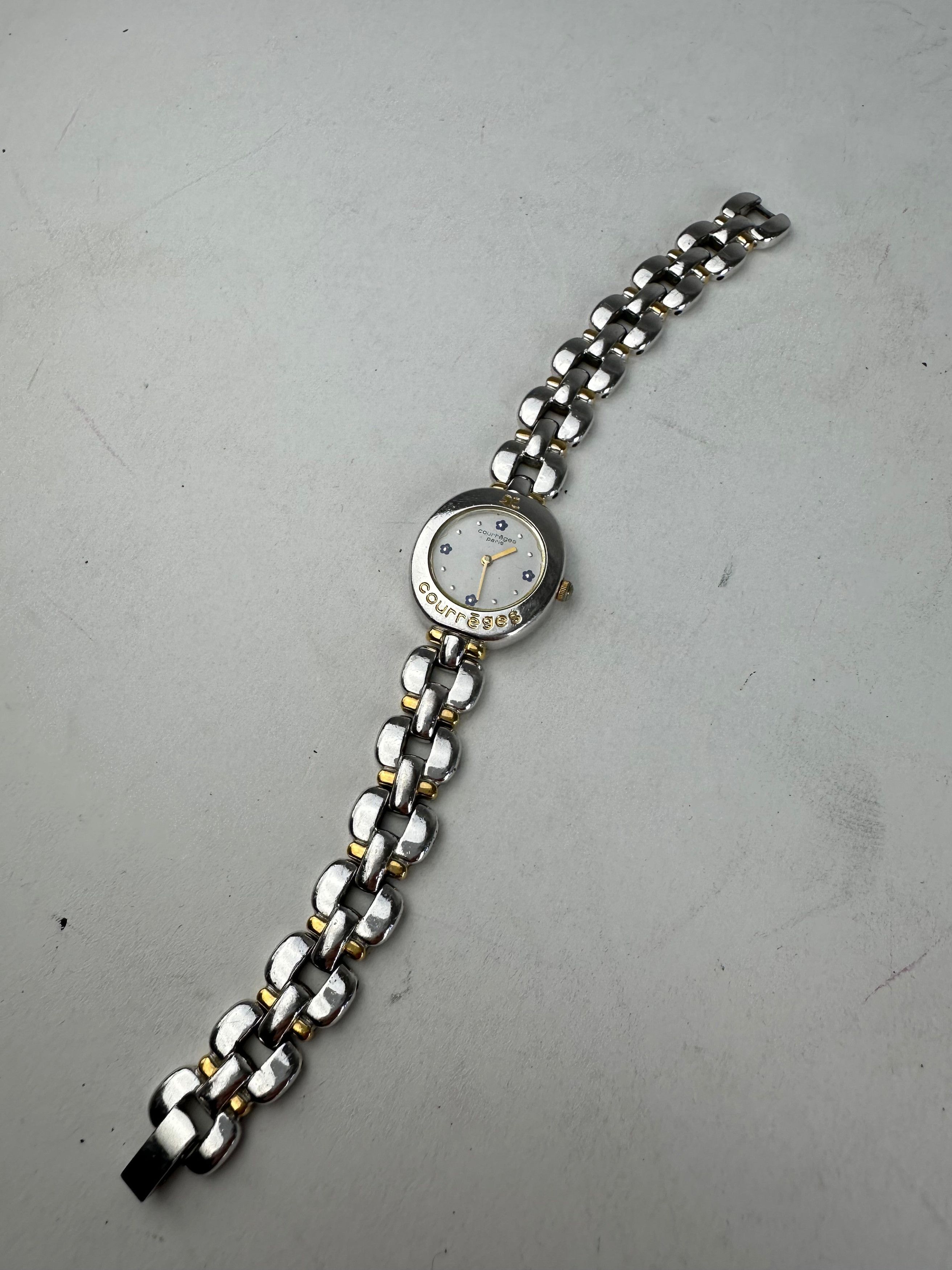 Courreges Vintage Gold Plated Steel Quartz Watch Silver Gold Size ONE SIZE - 10 Thumbnail