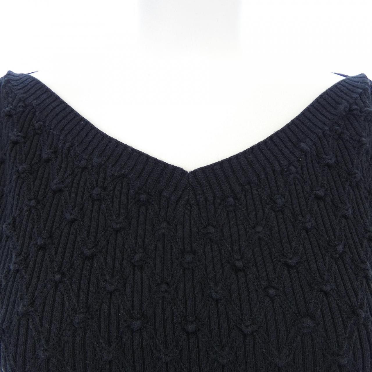 Chanel Chanel Chanel Knit Top Textile Tops P58467K07659 DUTY FREE for USA Size ONE SIZE - 6 Thumbnail