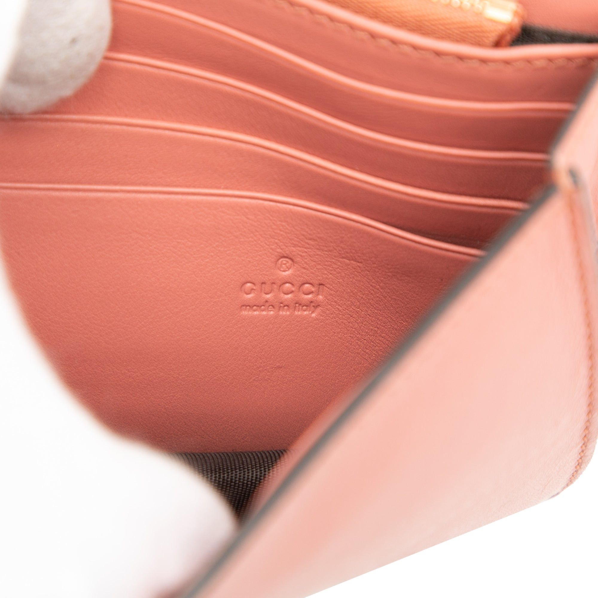 Gucci Leather Interlocking G Dollar Wallet On Strap Size ONE SIZE - 5 Thumbnail