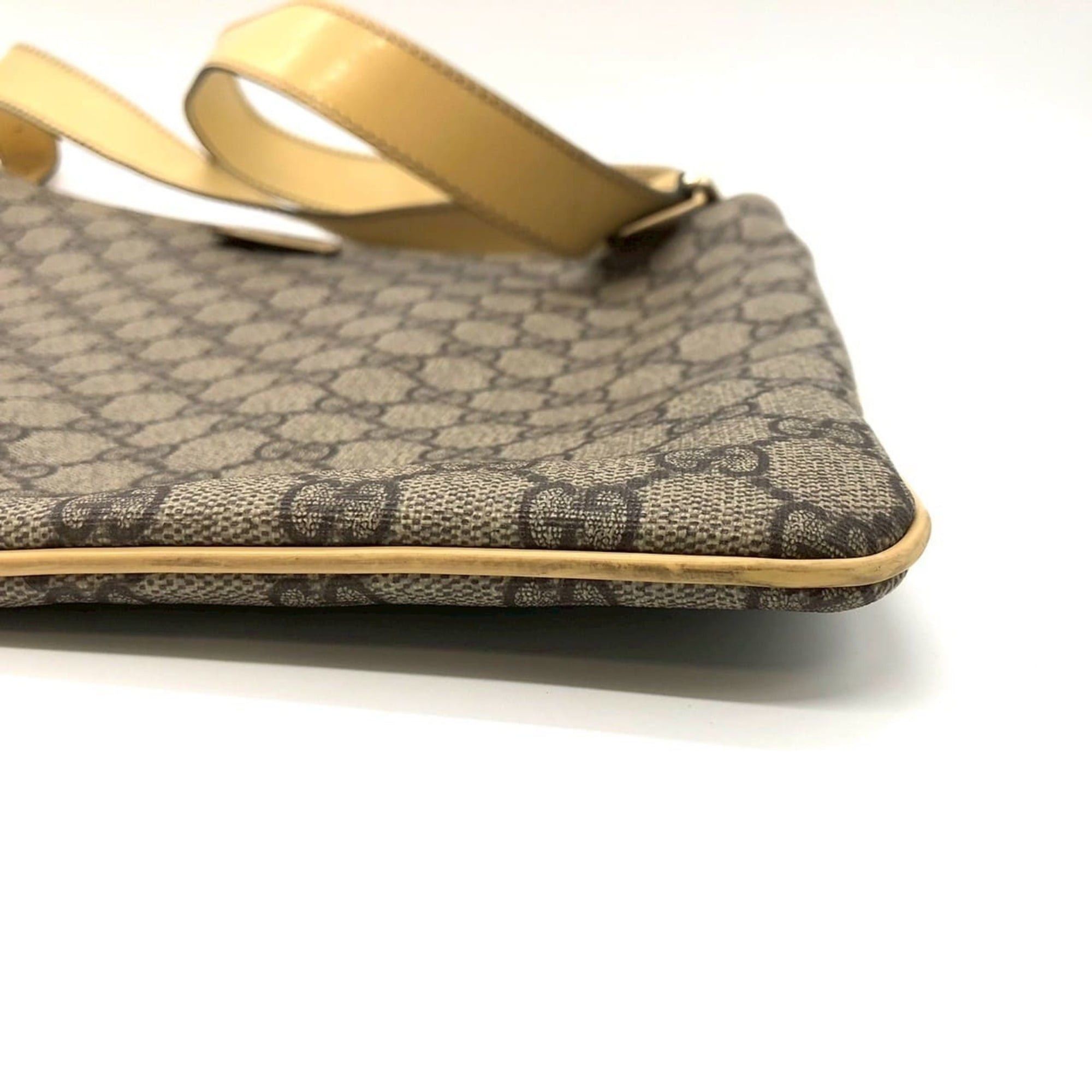 Gucci GUCCI 201446 GG Supreme Shoulder Bag, Yellow, Women's Size ONE SIZE - 3 Thumbnail