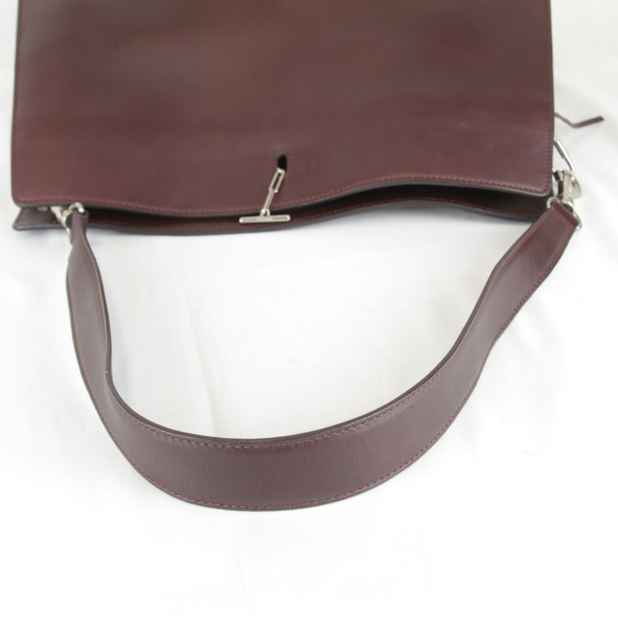 Celine Celine Chain Hardware Shoulder Bag Leather Women's Bordeaux Wine Red Size ONE SIZE - 8 Thumbnail