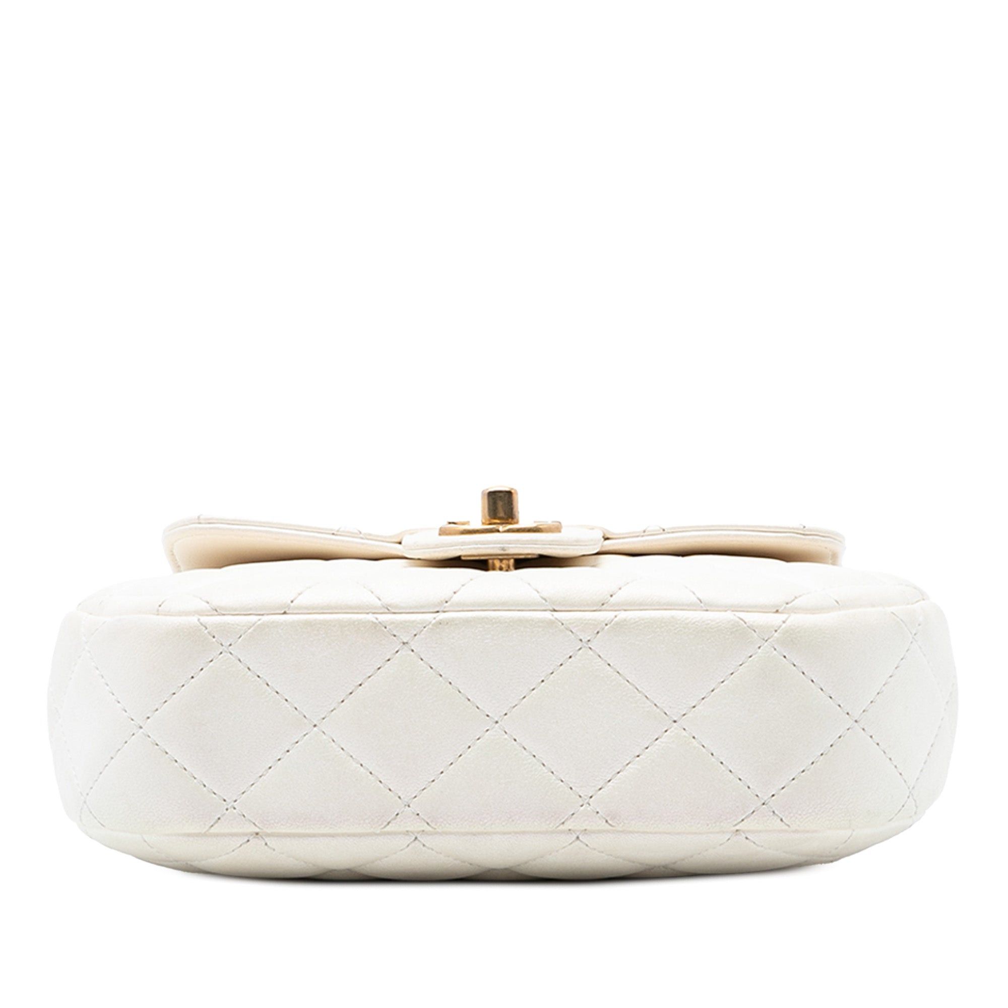 Chanel CC Quilted Lambskin Top Handle Bag Size ONE SIZE - 3 Thumbnail