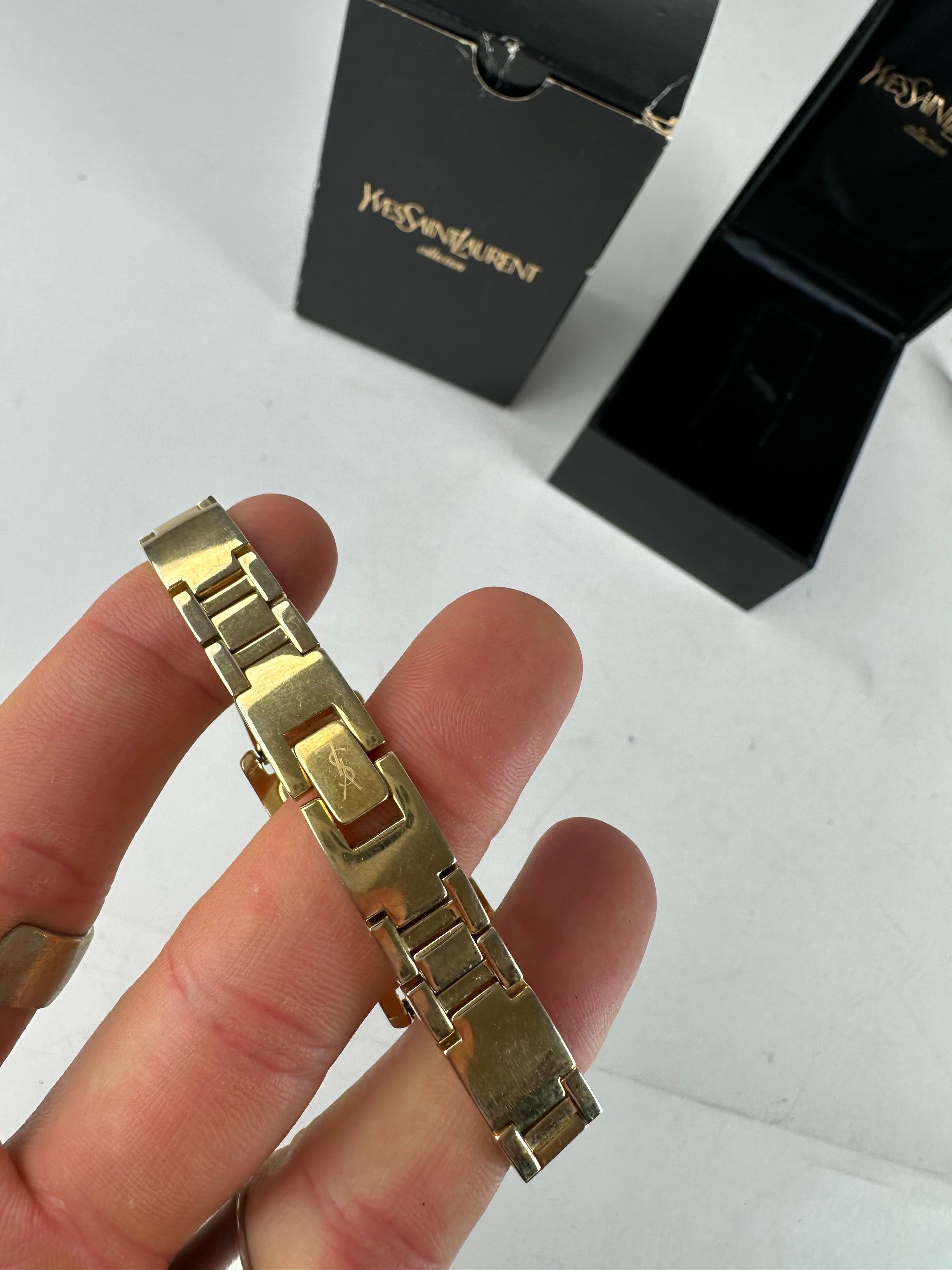 Other Vintage Yves Saint Laurent Gold Plated Quartz Watch Size ONE SIZE - 7 Thumbnail