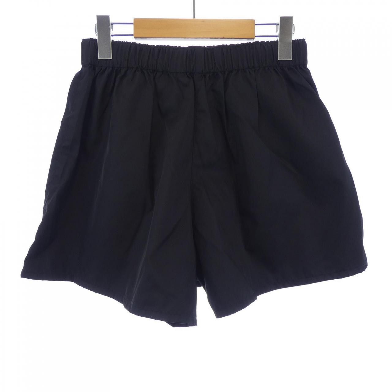 Prada Prada Prada Re-Nylon Shorts Textile Shorts 22C757S2311WQ8 DUTY FREE for USA Size ONE SIZE - 2 Thumbnail