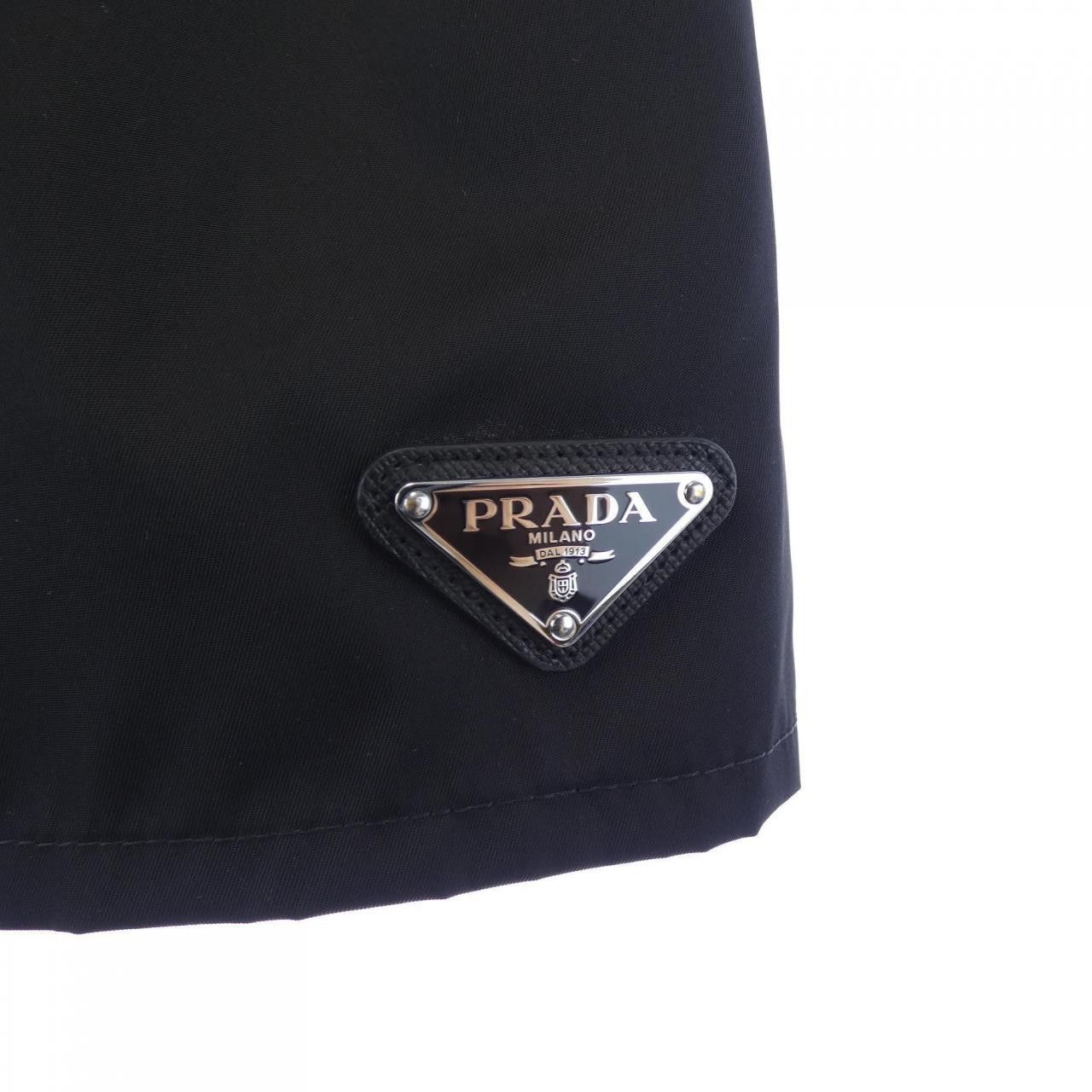 Prada Prada Prada Re-Nylon Shorts Textile Shorts 22C757S2311WQ8 DUTY FREE for USA Size ONE SIZE - 6 Thumbnail