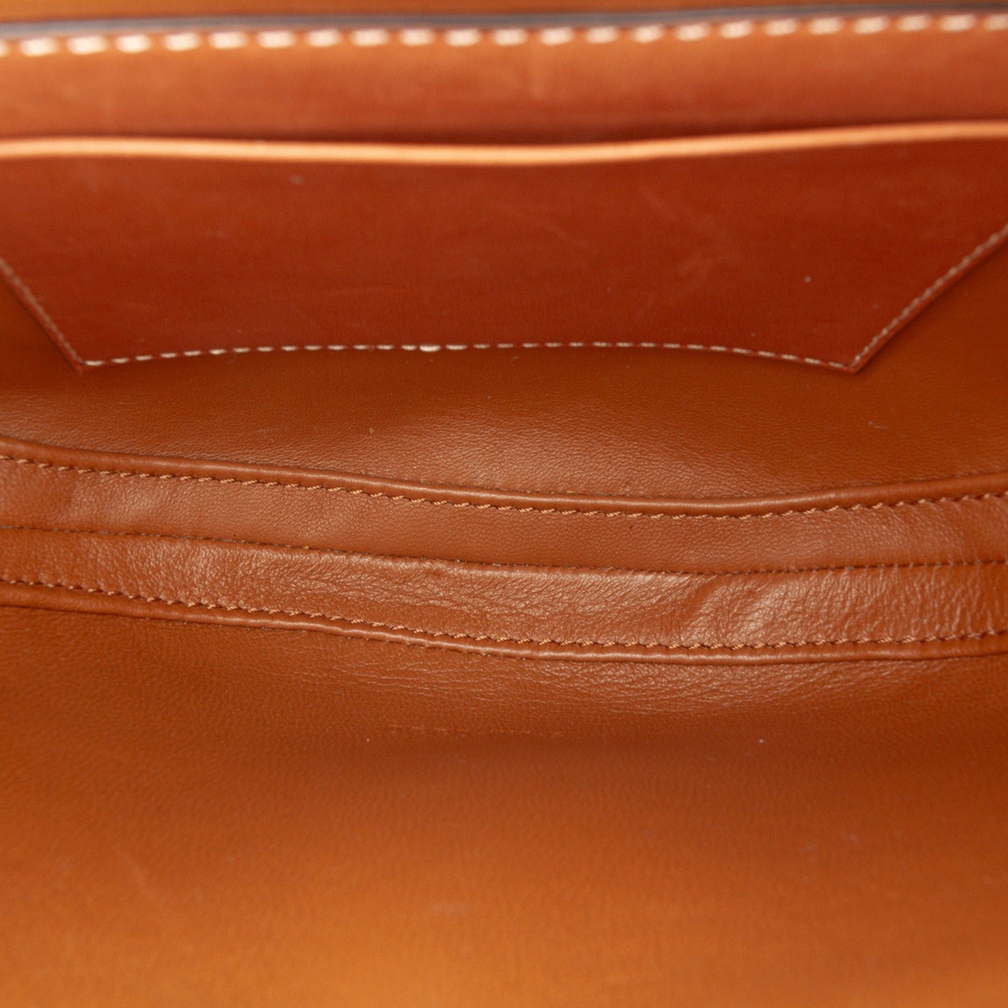 Celine Small Calfskin Besace 16 Crossbody Size ONE SIZE - 4 Thumbnail