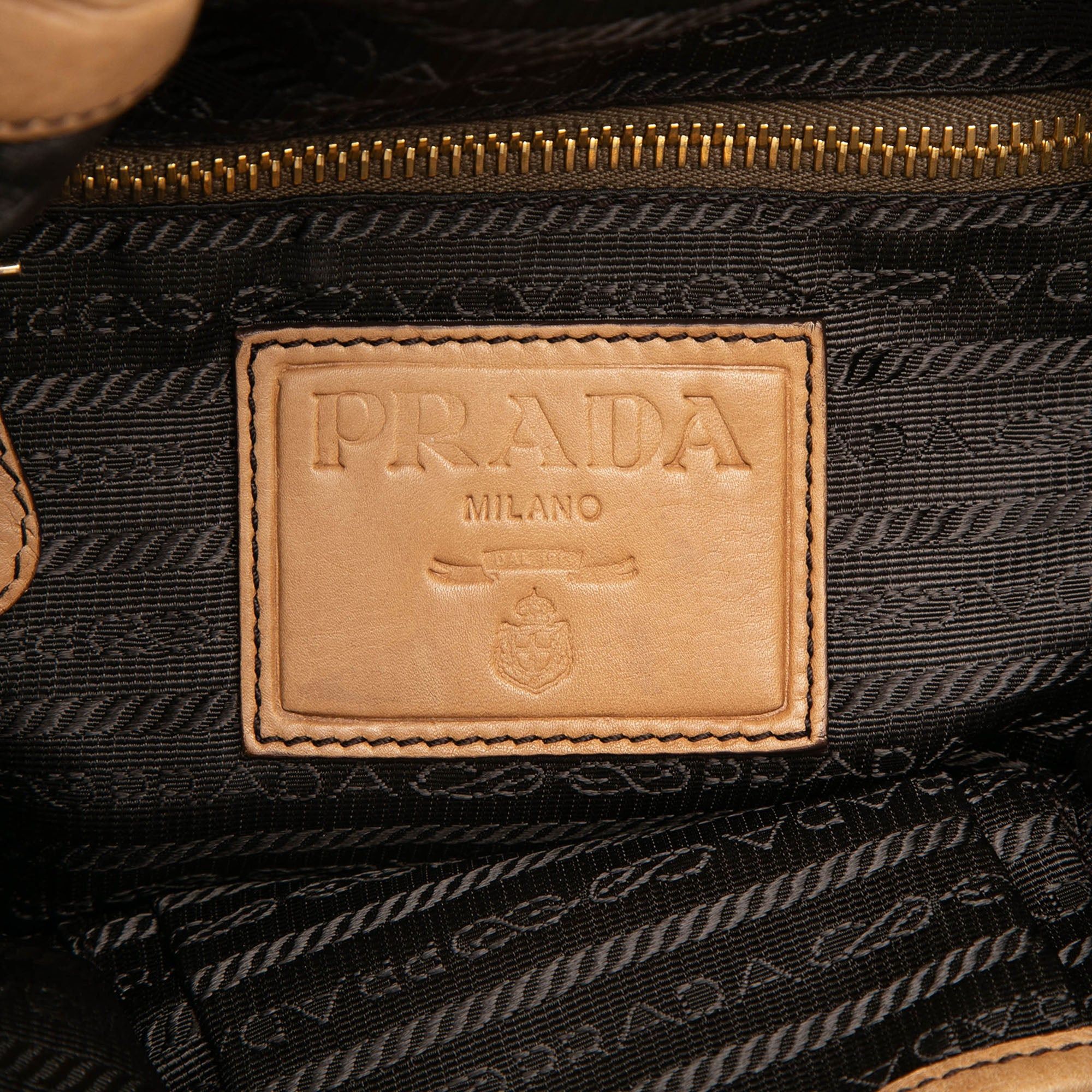 Prada Vitello Daino Shoulder Bag Size ONE SIZE - 5 Thumbnail