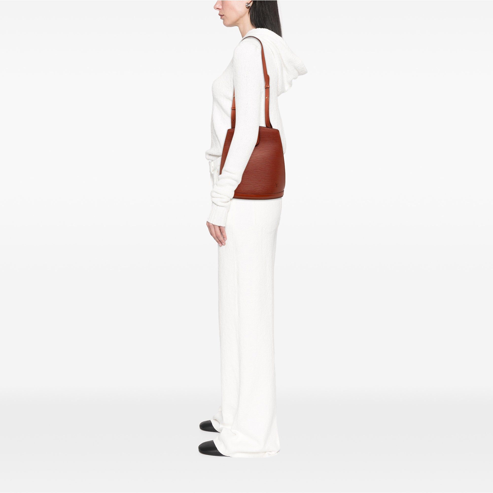 Louis Vuitton Epi Cluny Size ONE SIZE - 7 Thumbnail