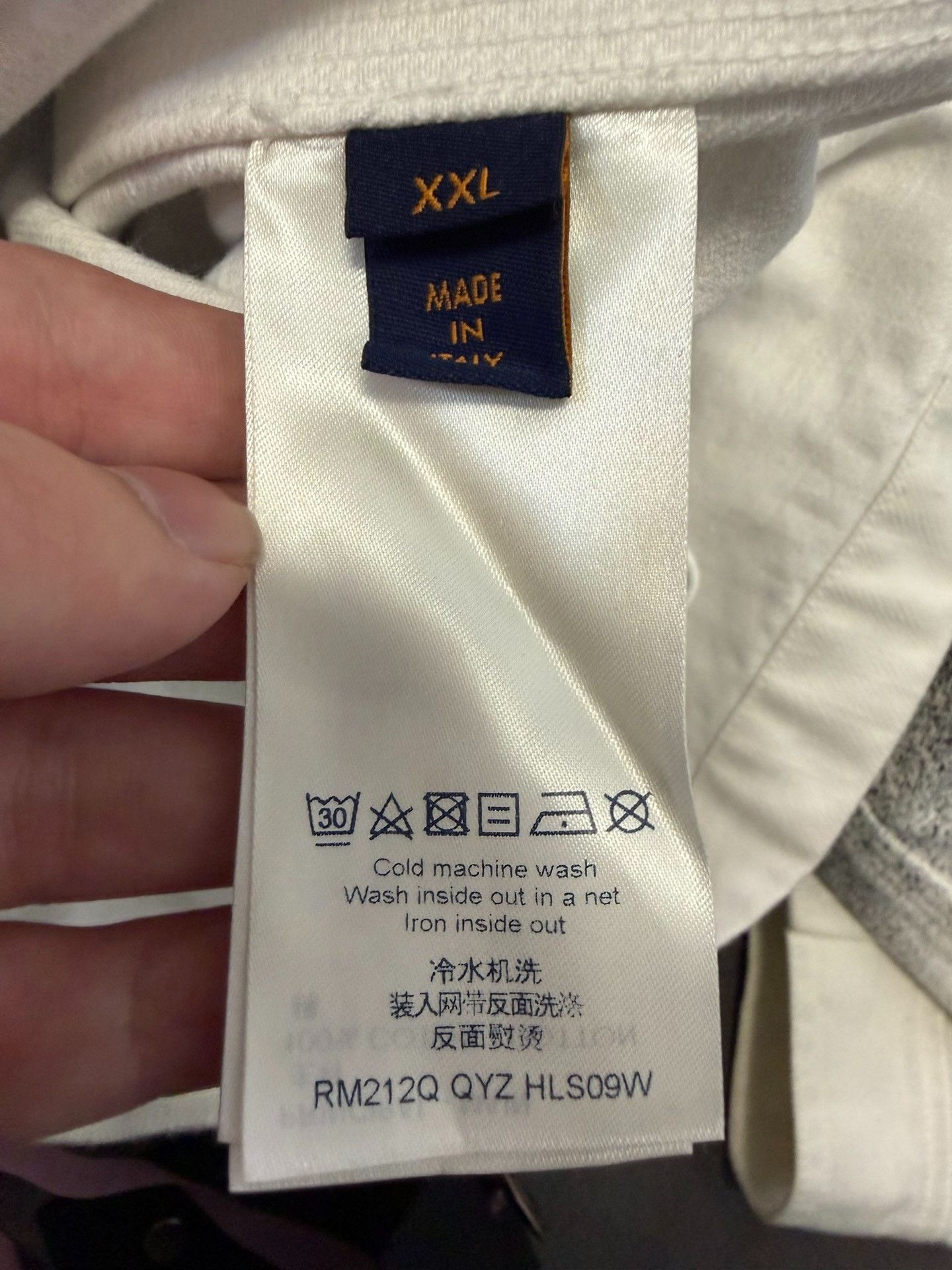 Louis Vuitton Louis Vuitton Monogram Gradient Denim Shirt XXL Size US XXL / EU 58 / 5 - 4 Thumbnail