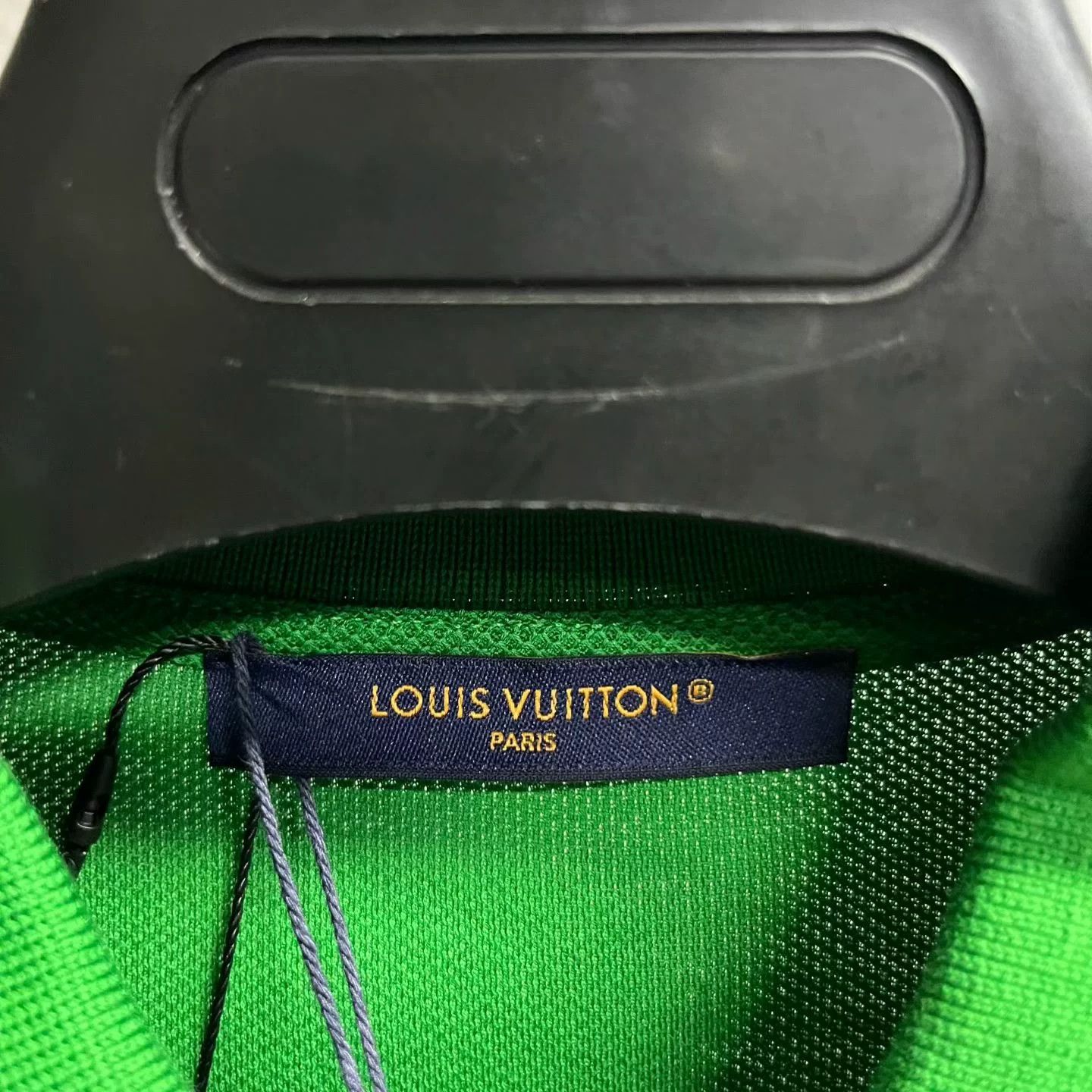 Louis Vuitton Louis Vuitton Logo Embroidered Polo Shirt Size M Size US M / EU 48-50 / 2 - 2 Thumbnail