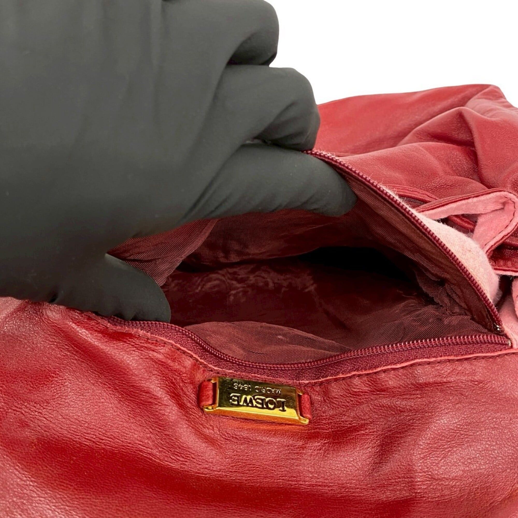 Loewe LOEWE Vintage Anagram Logo Nappa Leather Drawstring Shoulder Bag/Pouch/Sacoche, Red, 28094 Size ONE SIZE - 10 Thumbnail