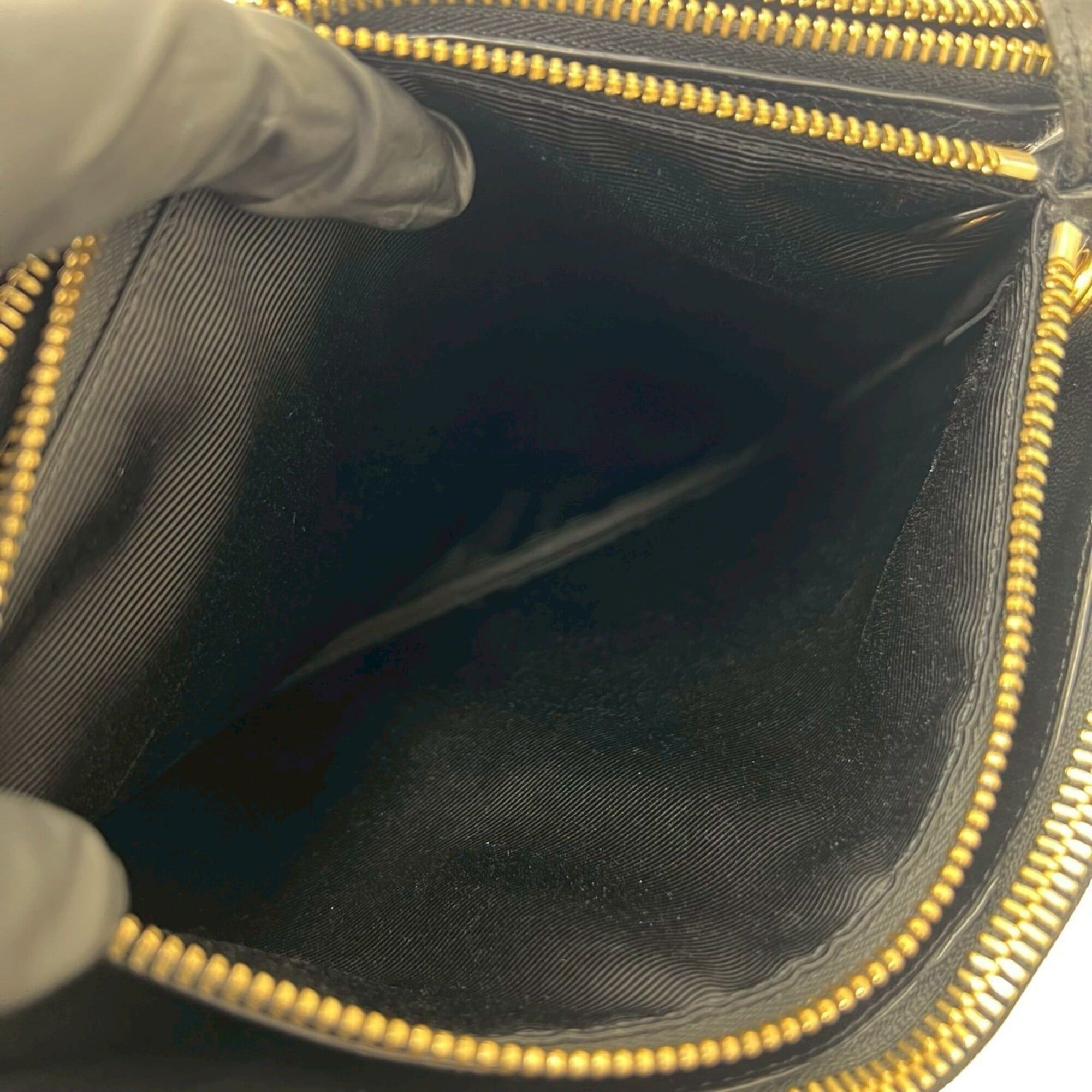 Celine CELINE Trio Leather Shoulder Bag, Messenger Pouch, Sacoche, Black (25359) Size ONE SIZE - 9 Thumbnail