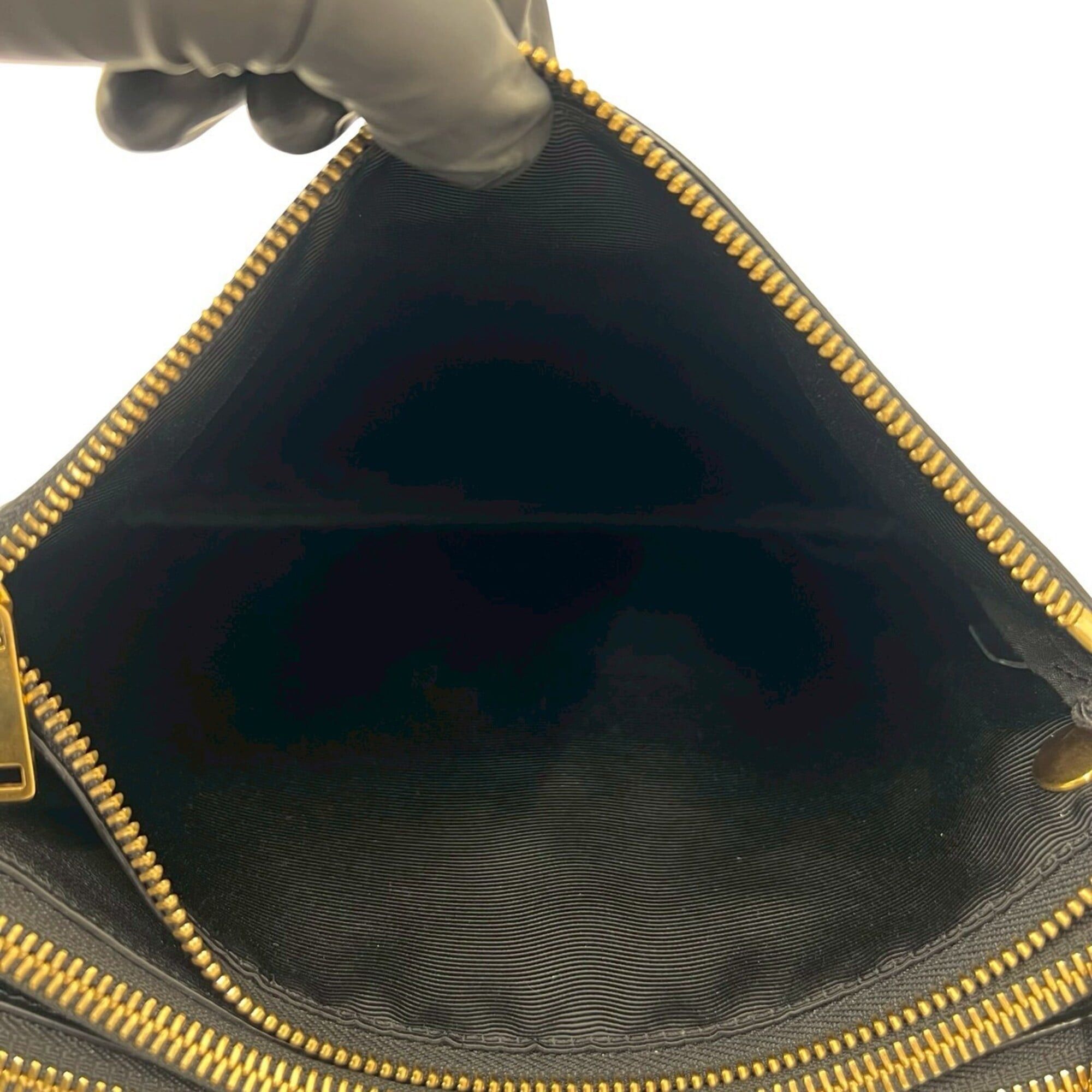 Celine CELINE Trio Leather Shoulder Bag, Messenger Pouch, Sacoche, Black (25359) Size ONE SIZE - 10 Thumbnail