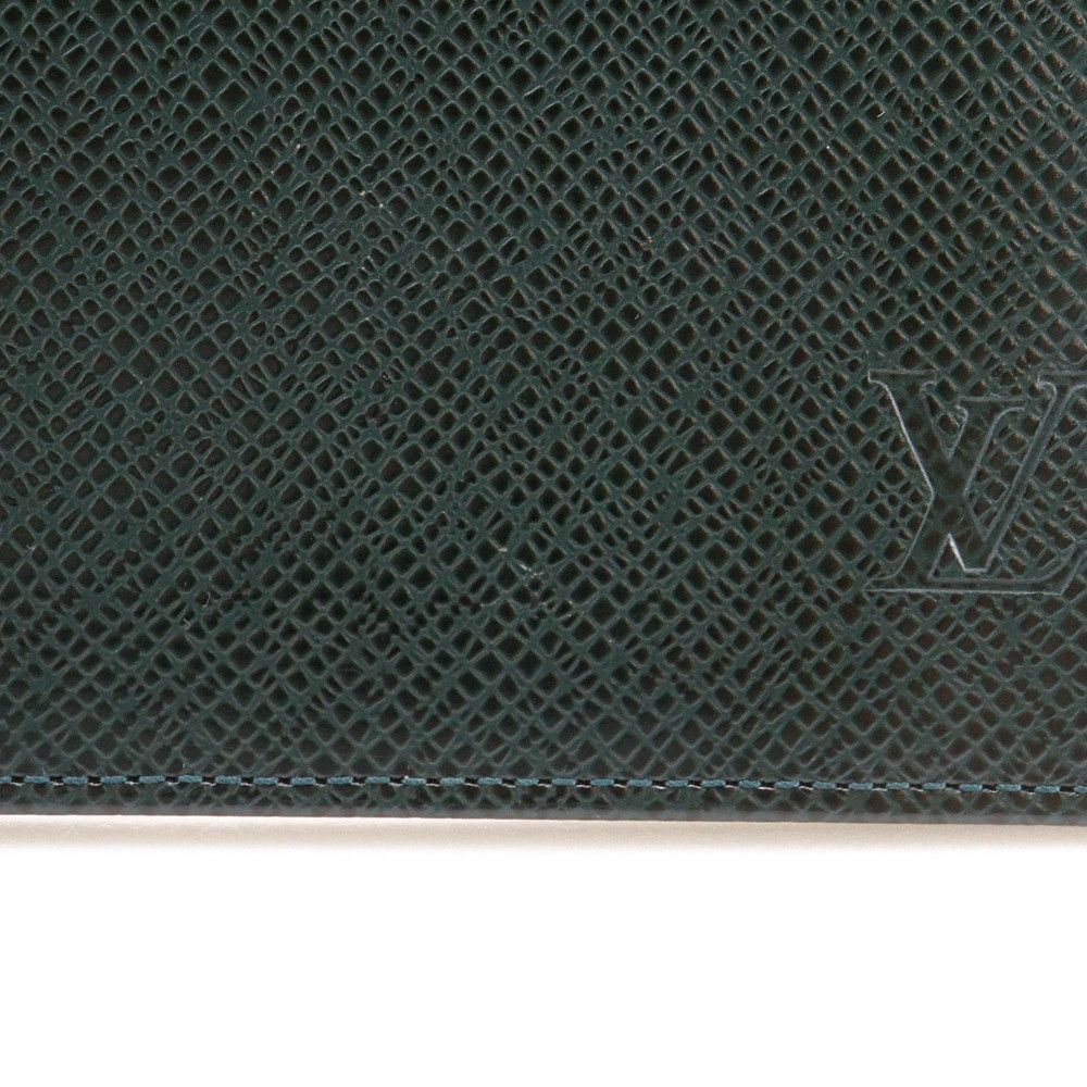 Louis Vuitton Louis Vuitton Louis Vuitton Agenda Bureau Taiga Notebook Cover Leather Other R20407 DUTY FREE for USA Size ONE SIZE - 11 Thumbnail