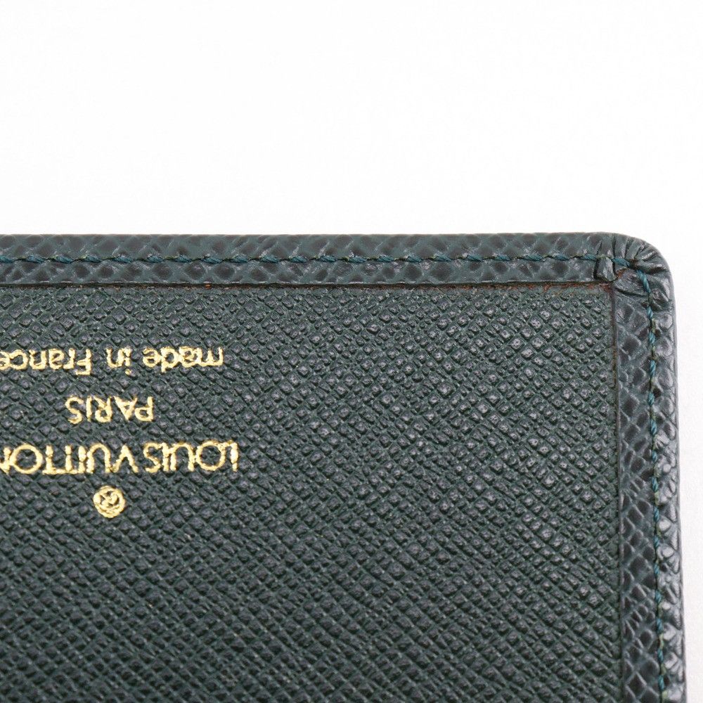 Louis Vuitton Louis Vuitton Louis Vuitton Agenda Bureau Taiga Notebook Cover Leather Other R20407 DUTY FREE for USA Size ONE SIZE - 15 Thumbnail