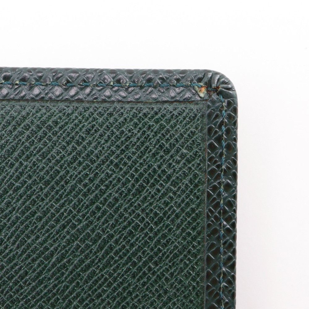 Louis Vuitton Louis Vuitton Louis Vuitton Agenda Bureau Taiga Notebook Cover Leather Other R20407 DUTY FREE for USA Size ONE SIZE - 14 Thumbnail