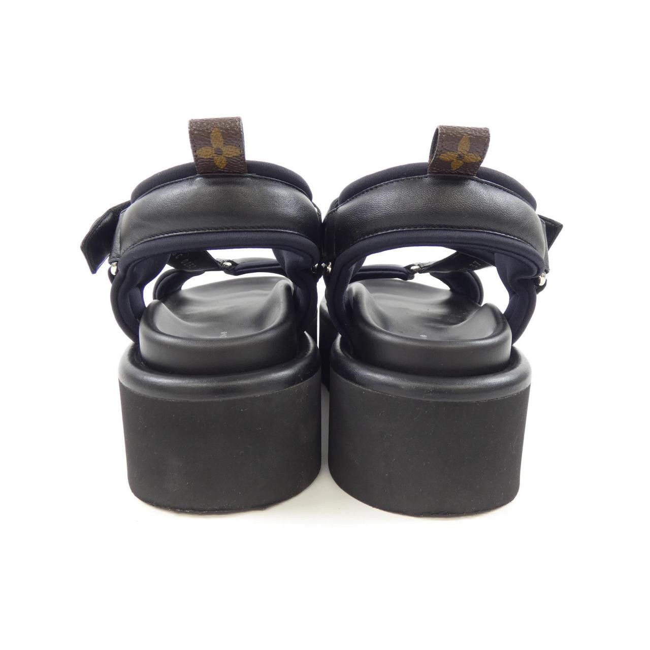 Louis Vuitton Louis Vuitton Louis Vuitton Pool Pillow Line Sandals Plastic / Synthetic Shoes DUTY FREE for USA Size ONE SIZE - 5 Thumbnail