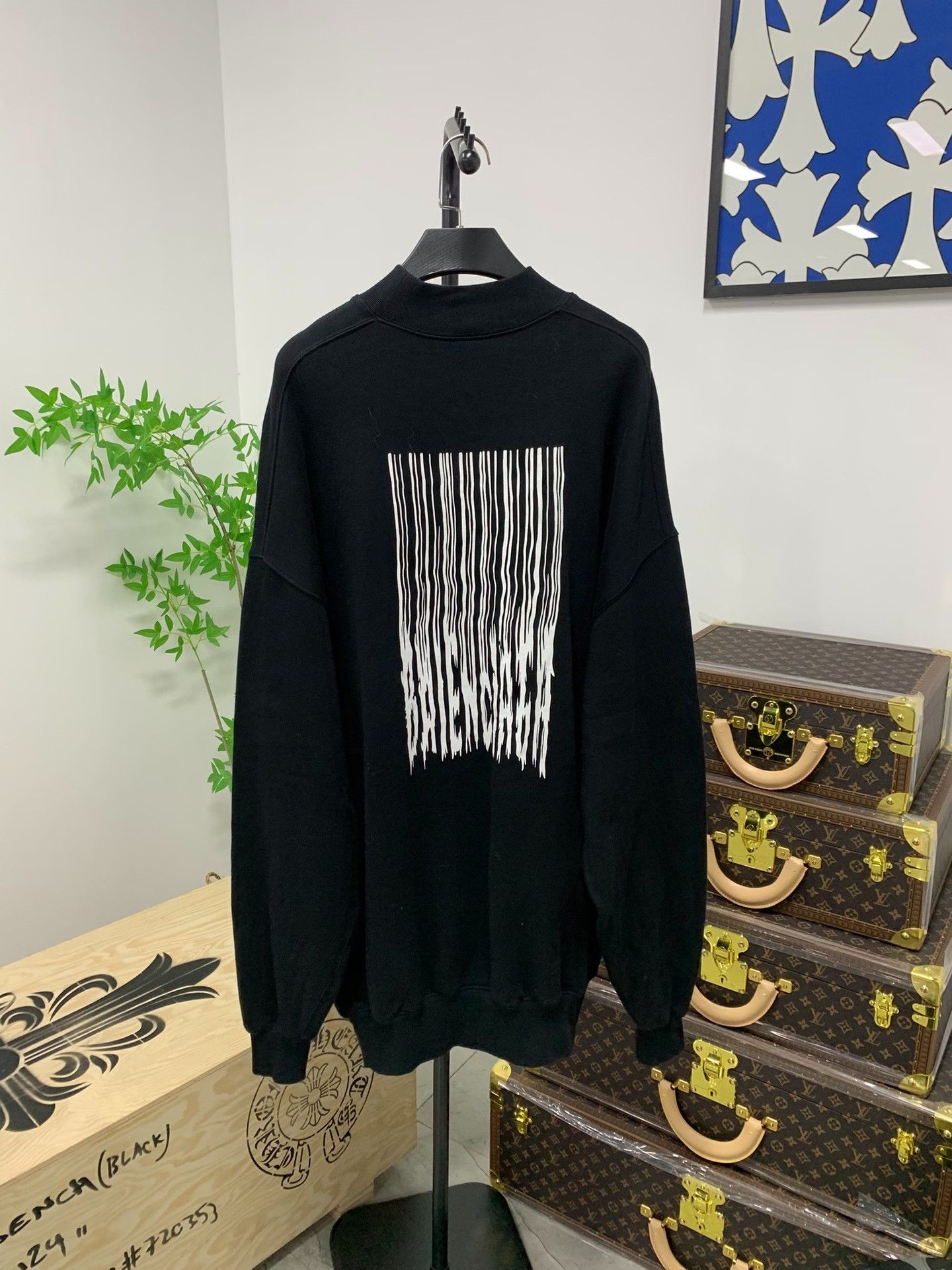 Balenciaga Balenciaga Barcode Print Sweatshirt S Size US S / EU 44-46 / 1 - 2 Thumbnail