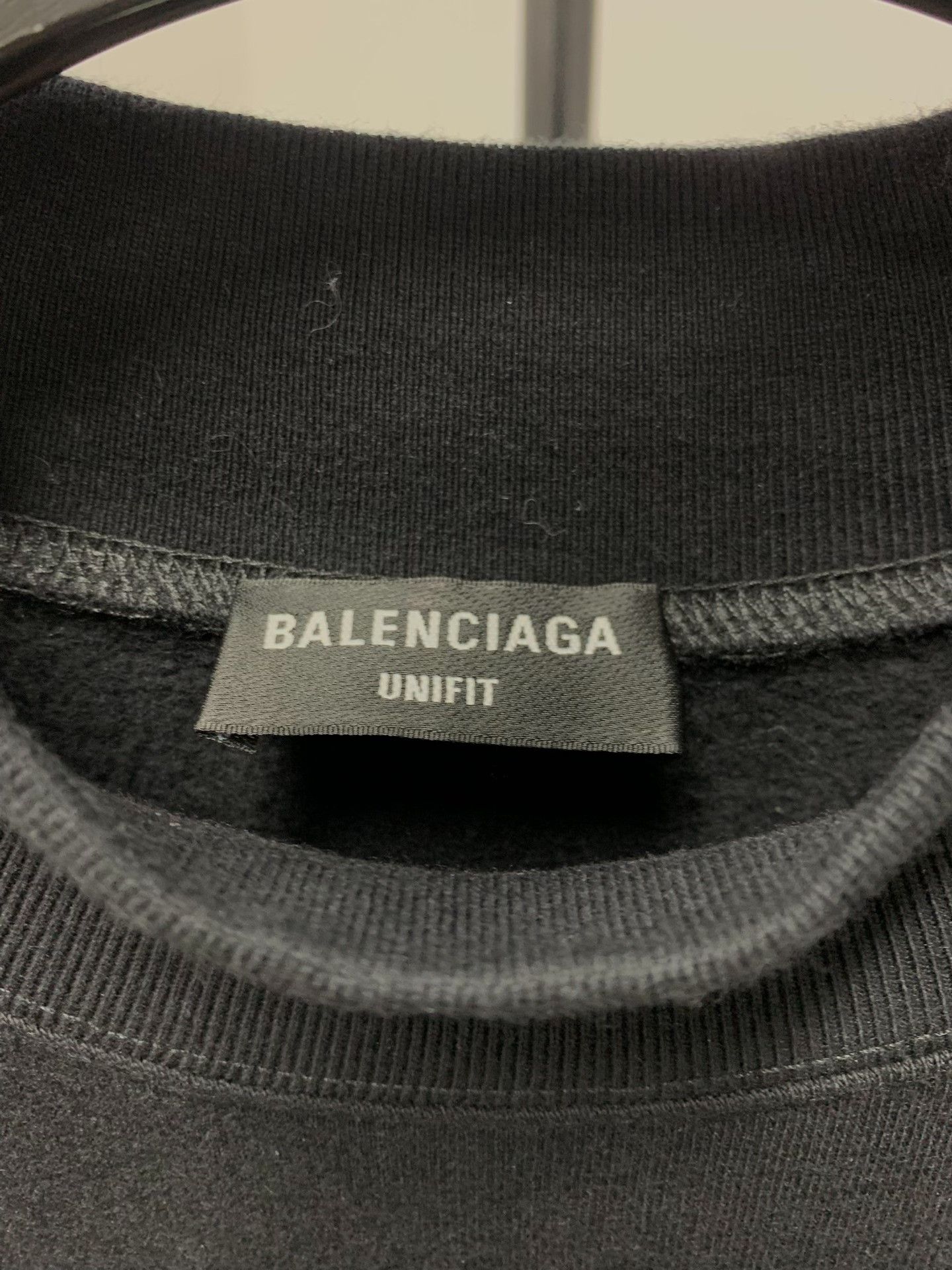 Balenciaga Balenciaga Barcode Print Sweatshirt S Size US S / EU 44-46 / 1 - 3 Thumbnail