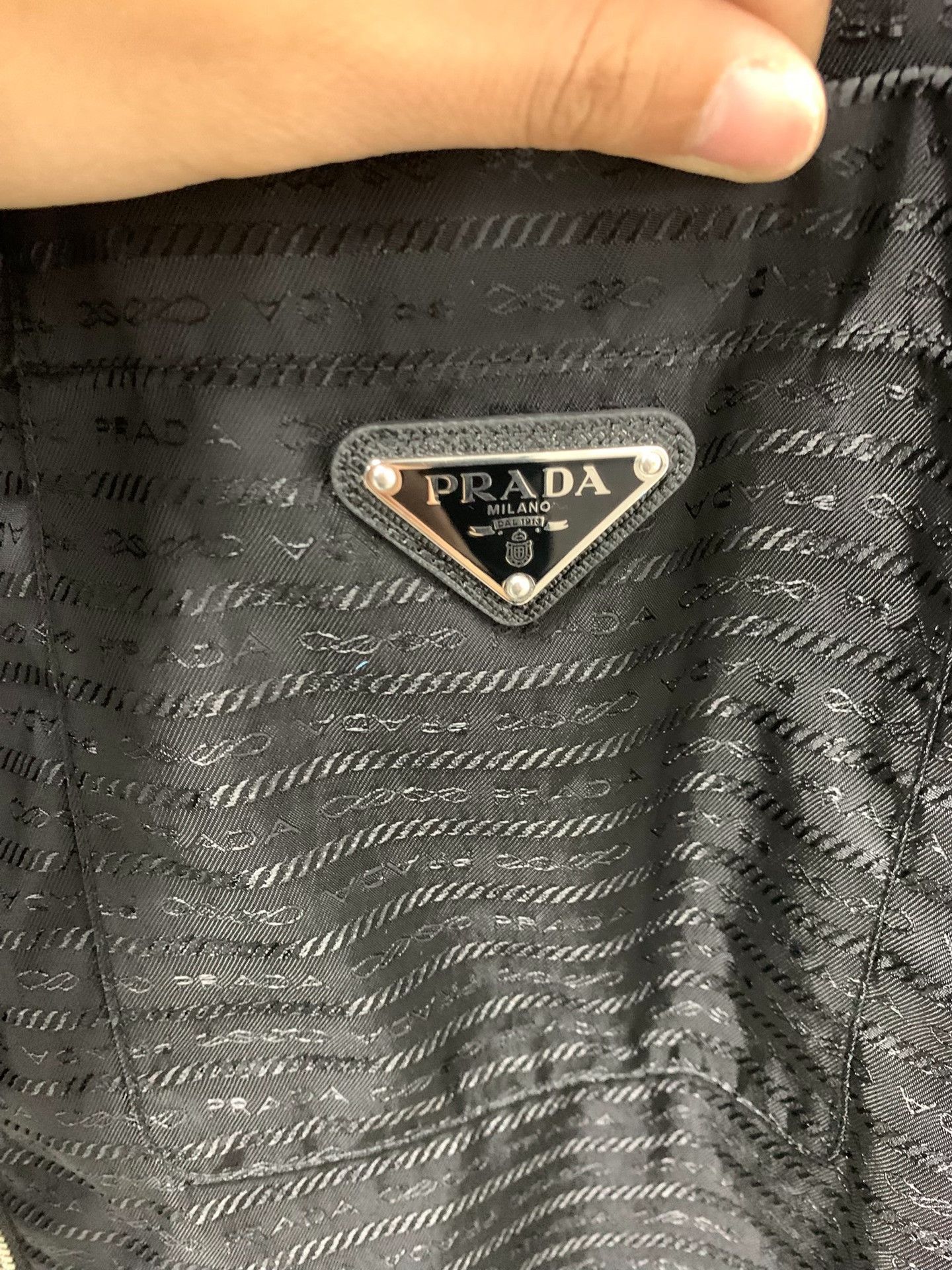 Prada Prada Re-Nylon Triangle Logo Zip Shirt XS Size US XS / EU 42 / 0 - 2 Thumbnail