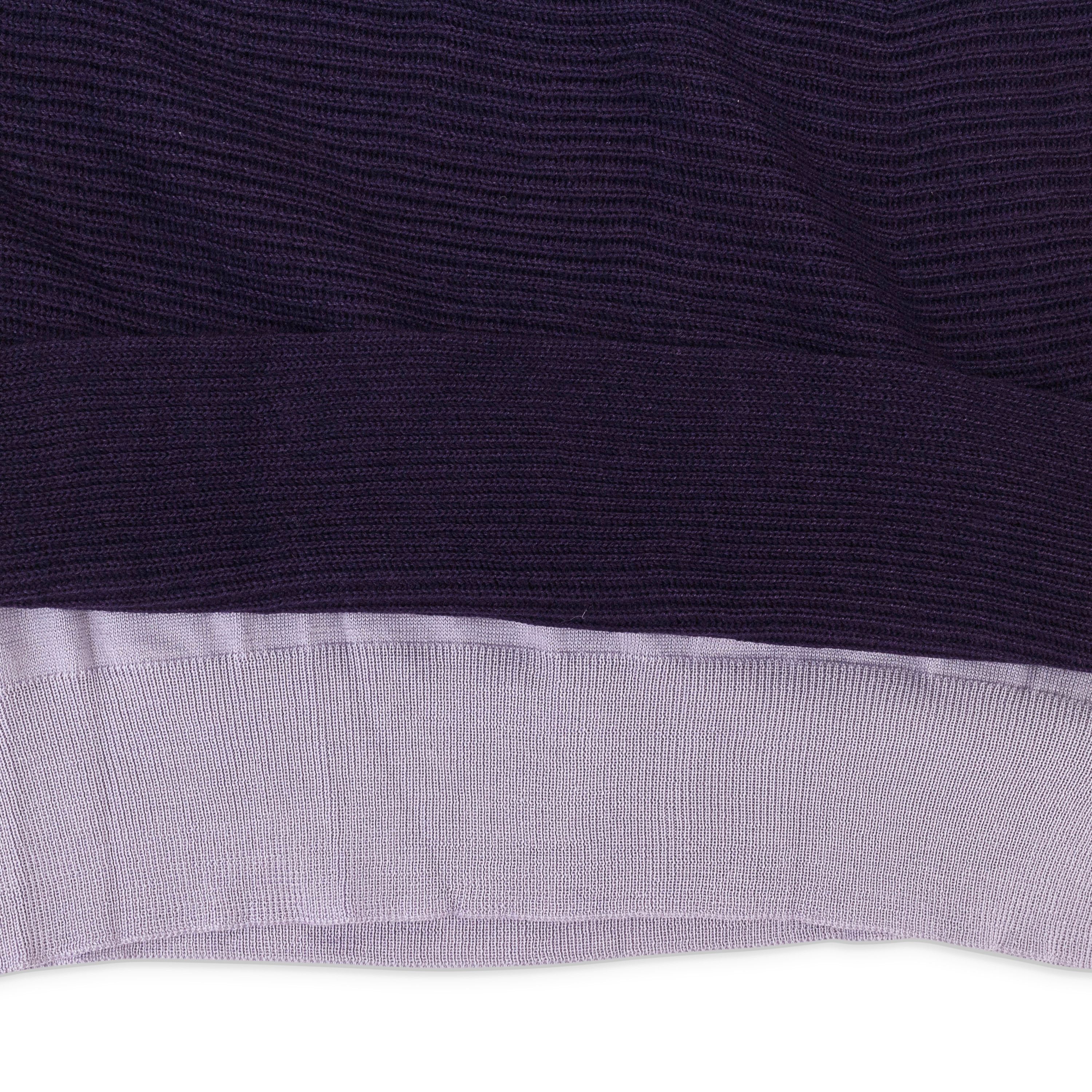 Loro Piana CASHMERE SCOOP NECK DEEP PURPLE SWEATER SIZE 44 Size M / US 6-8 / IT 42-44 - 5 Thumbnail