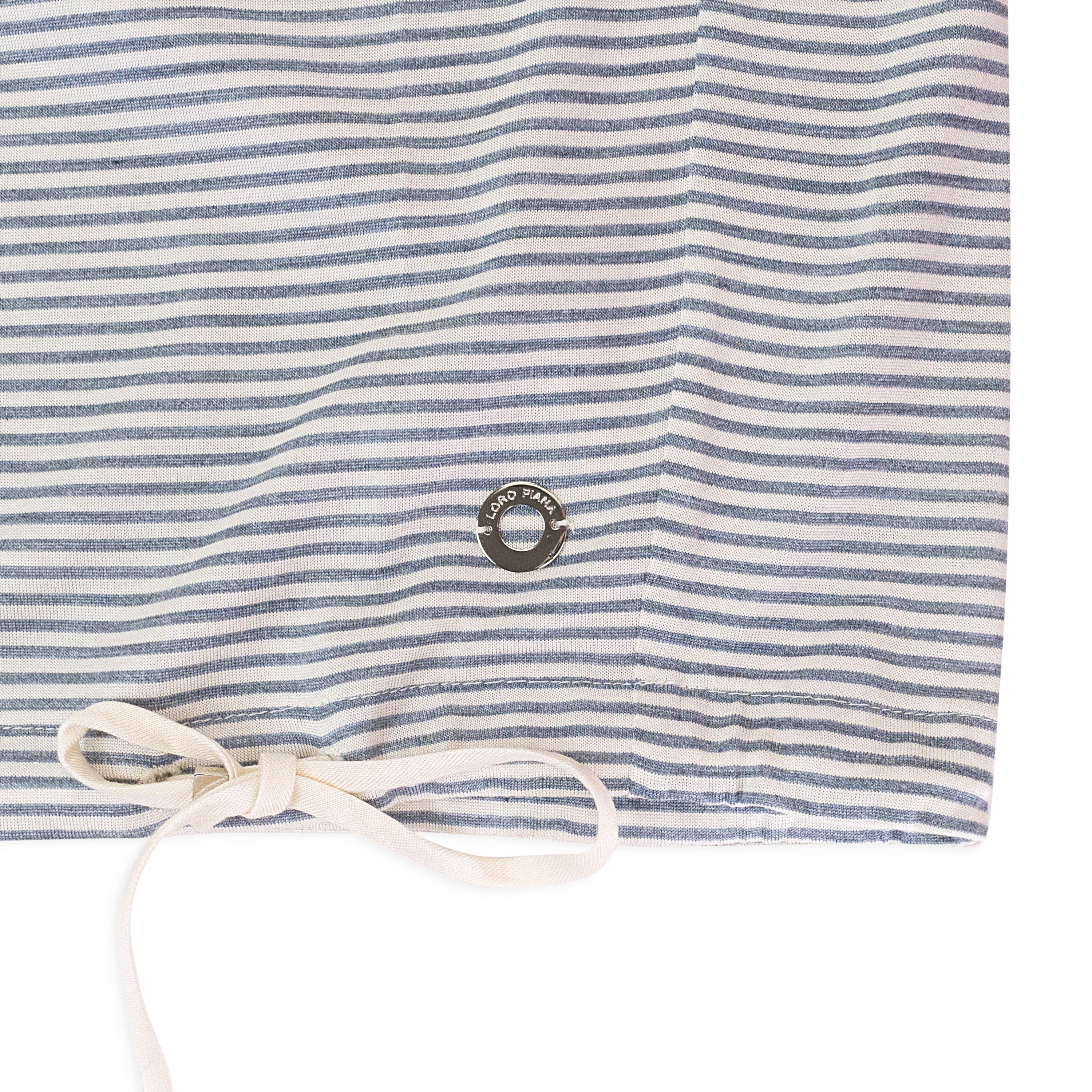 Loro Piana SILK STRIPED WHITE?GRAY BLOUSE SIZE S Size S / US 4 / IT 40 - 5 Thumbnail