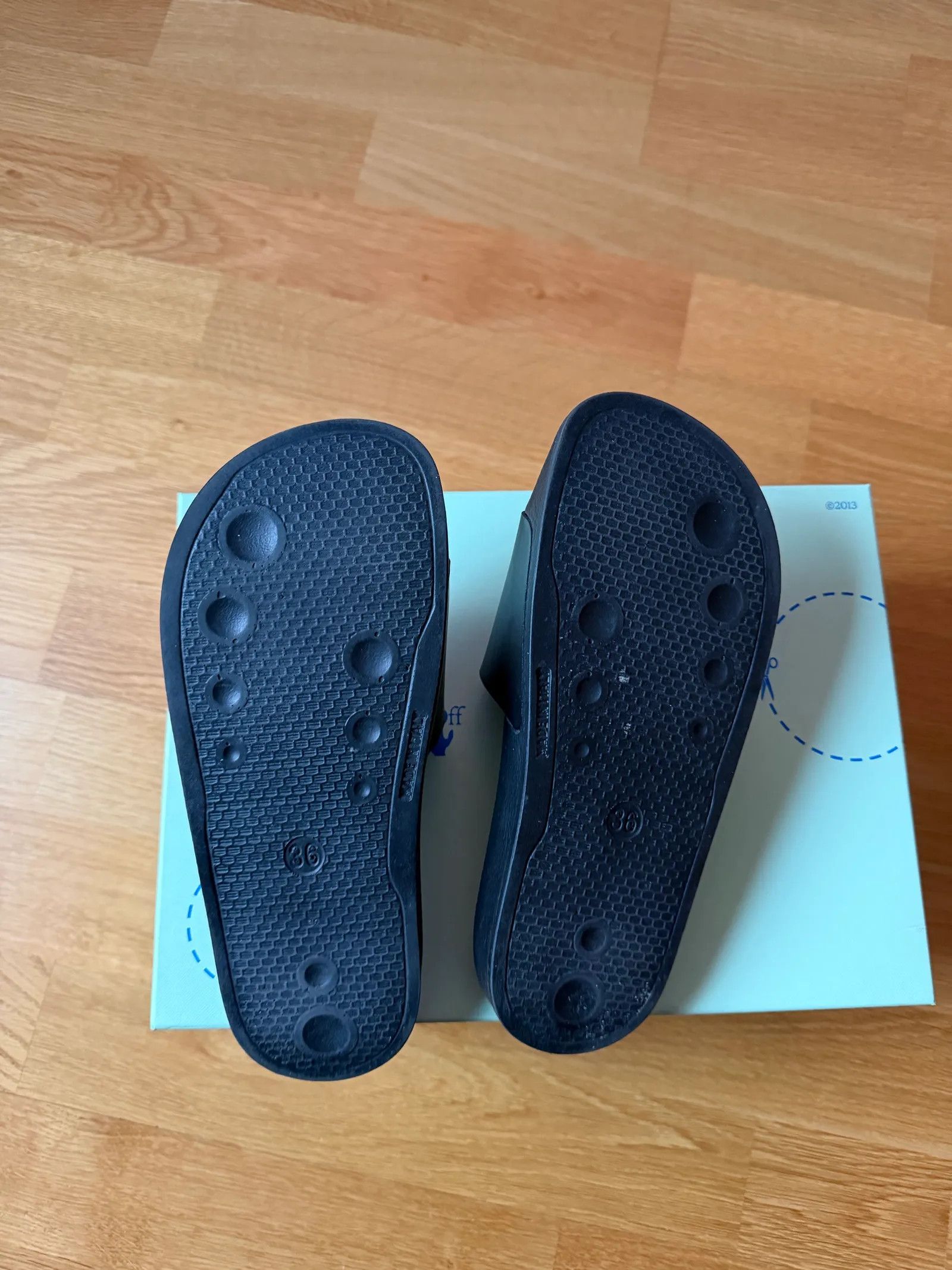Off-White Off-White Sandals Size US 6 / IT 36 - 2 Thumbnail