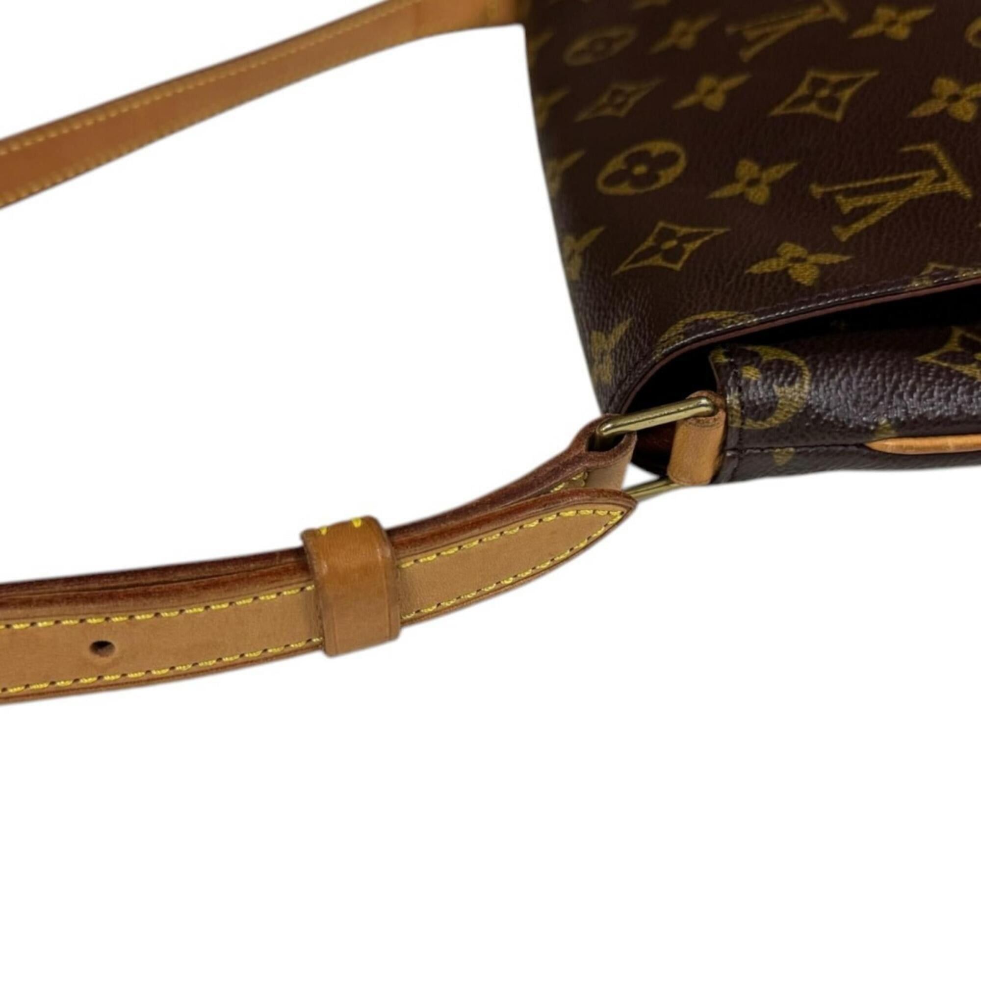 Louis Vuitton Louis Vuitton Musette Tango Short Monogram Shoulder Bag, Canvas M51257 Brown, Women's LOUIS VUITTON Size ONE SIZE - 12 Thumbnail