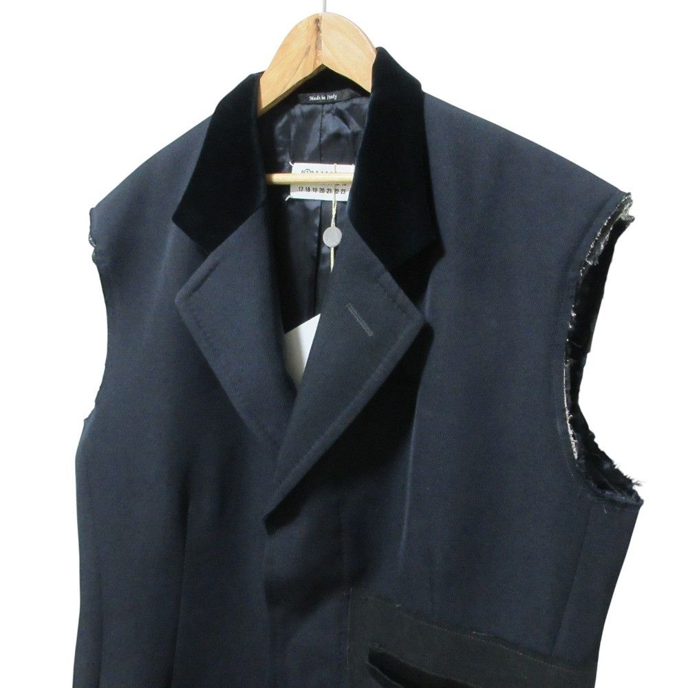 Maison Margiela Maison Margiela Maison Margiela Sleeveless Coat Vest Others Outerwear DUTY FREE for USA Size ONE SIZE - 3 Thumbnail