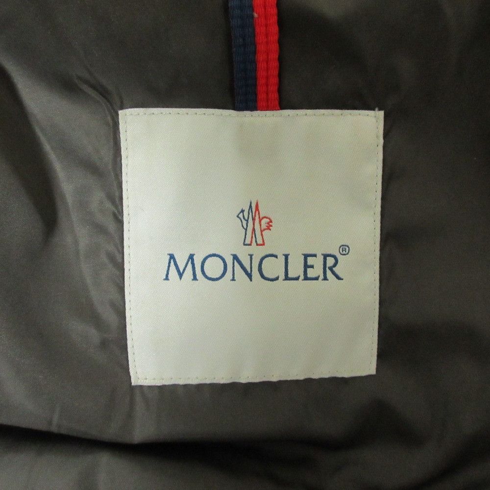 Moncler Moncler Moncler Genevrier Racoon Fur Hooded Down Coat Textile Outerwear DUTY FREE for USA Size ONE SIZE - 3 Thumbnail