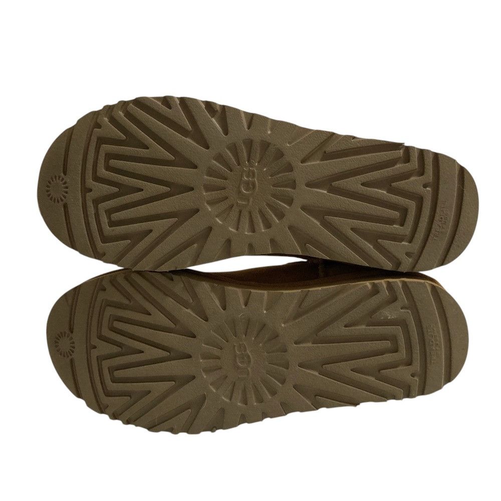 Ugg UGG UGG Classic Mini Sheepskin Boots Leather Shoes 1016222 DUTY FREE for USA Size ONE SIZE - 5 Thumbnail