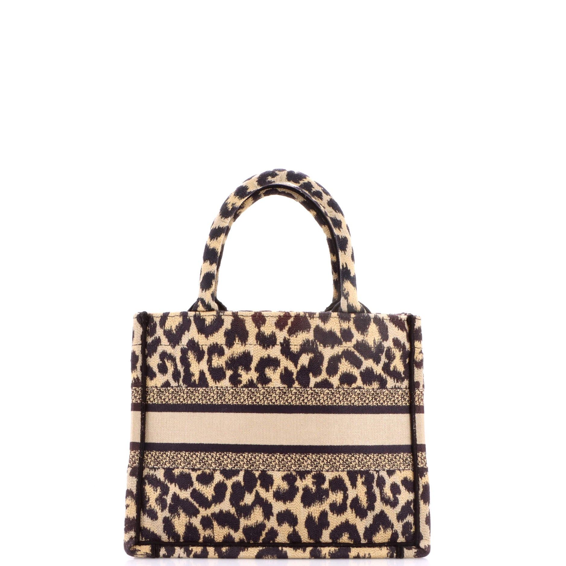 Dior Book Tote Size ONE SIZE - 3 Thumbnail