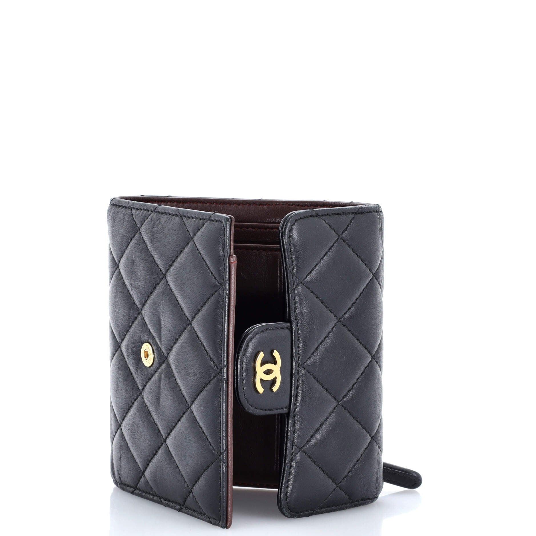 Chanel CC Compact Classic Flap Wallet Size ONE SIZE - 5 Thumbnail